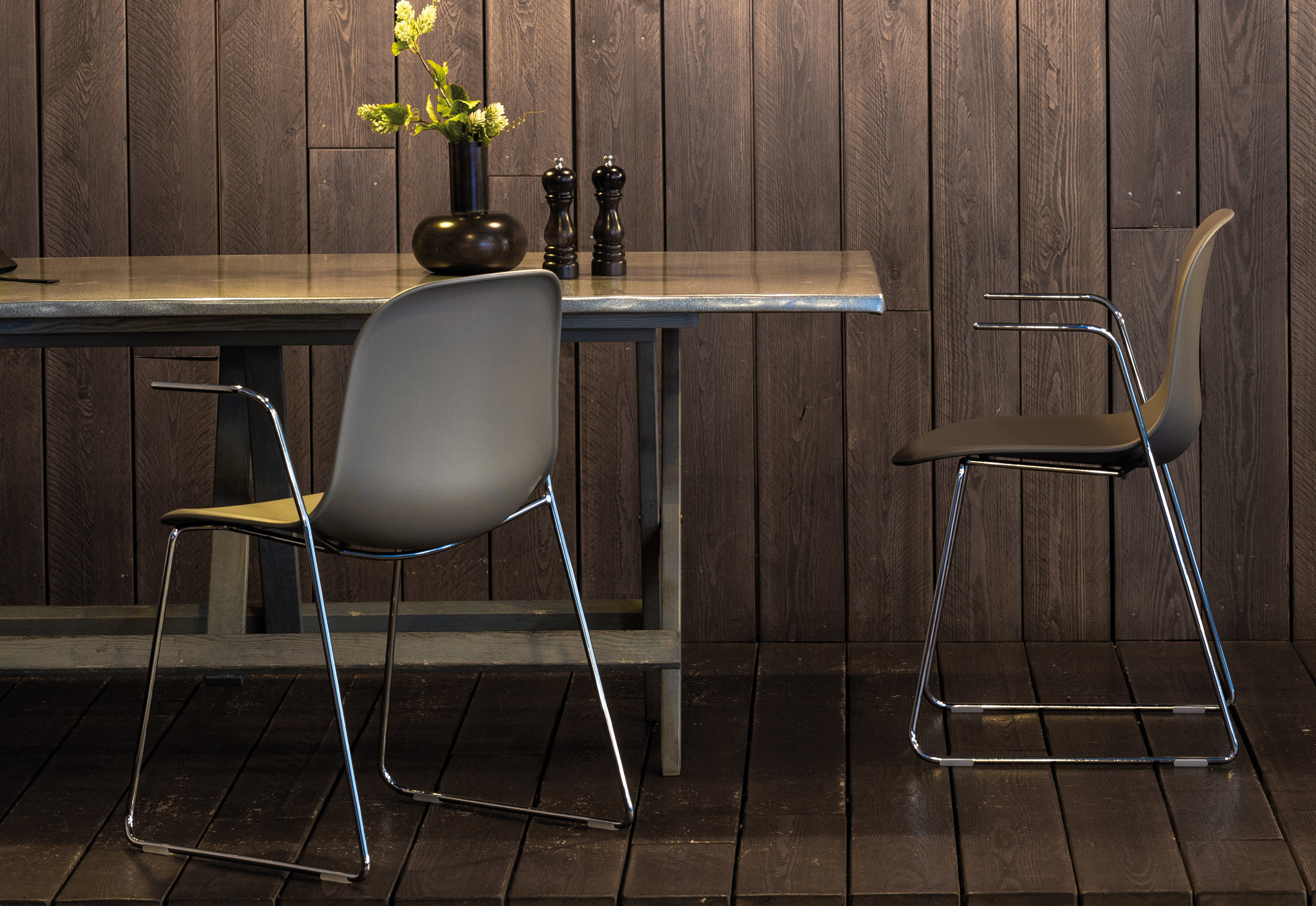 办公椅|现代真皮会议椅|办公家具|华体会体育官方在线官网家具|Máni  洽谈椅