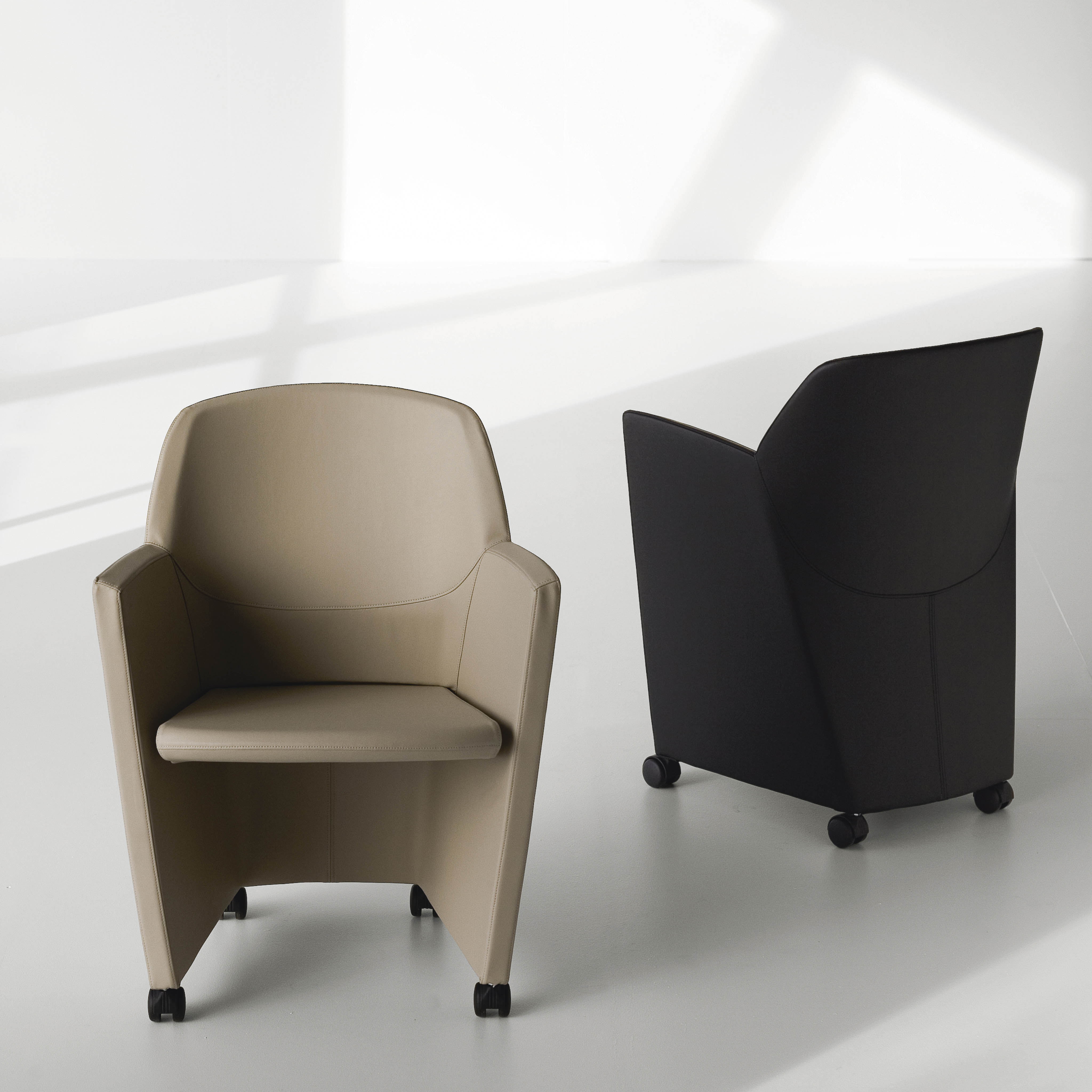 华体会体育官方在线官网 - 坐具|办公椅|办公家具|华体会体育官方在线官网家具|Peppermint hospitality 洽谈椅