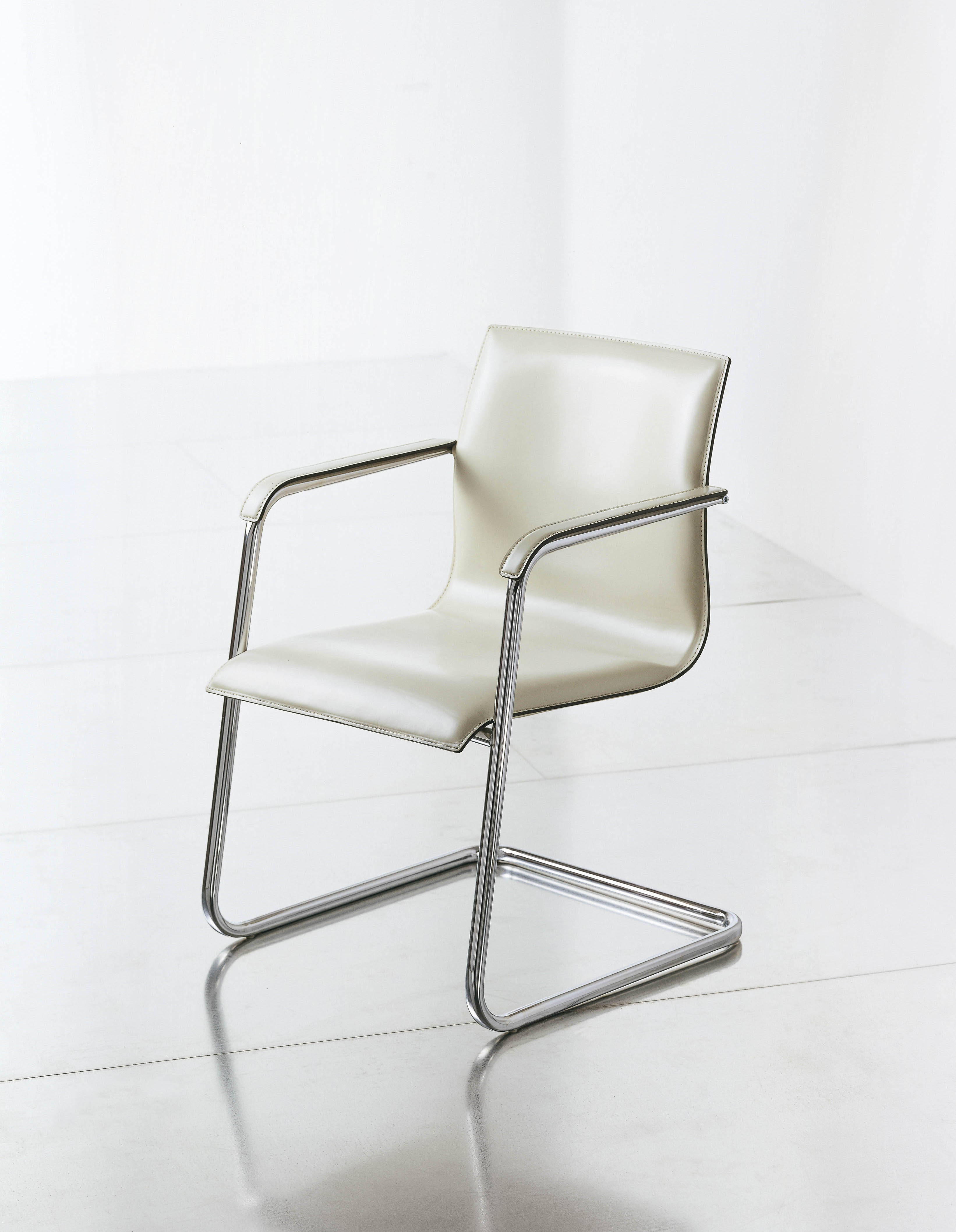 办公椅|现代真皮会议椅|办公家具|华体会体育官方在线官网家具|KX executive 办公椅洽谈椅