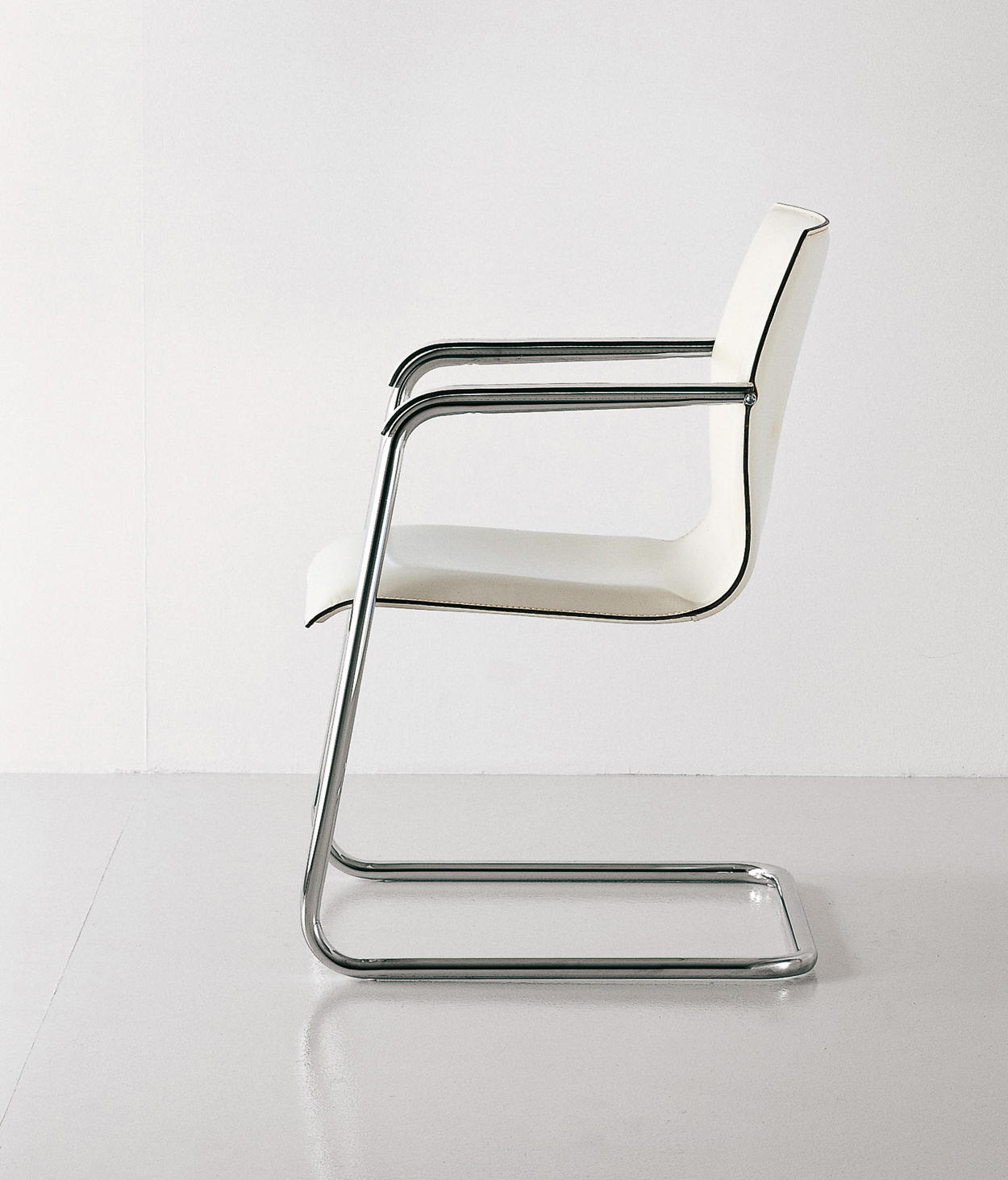 办公椅|现代真皮会议椅|办公家具|华体会体育官方在线官网家具|KX executive 办公椅洽谈椅