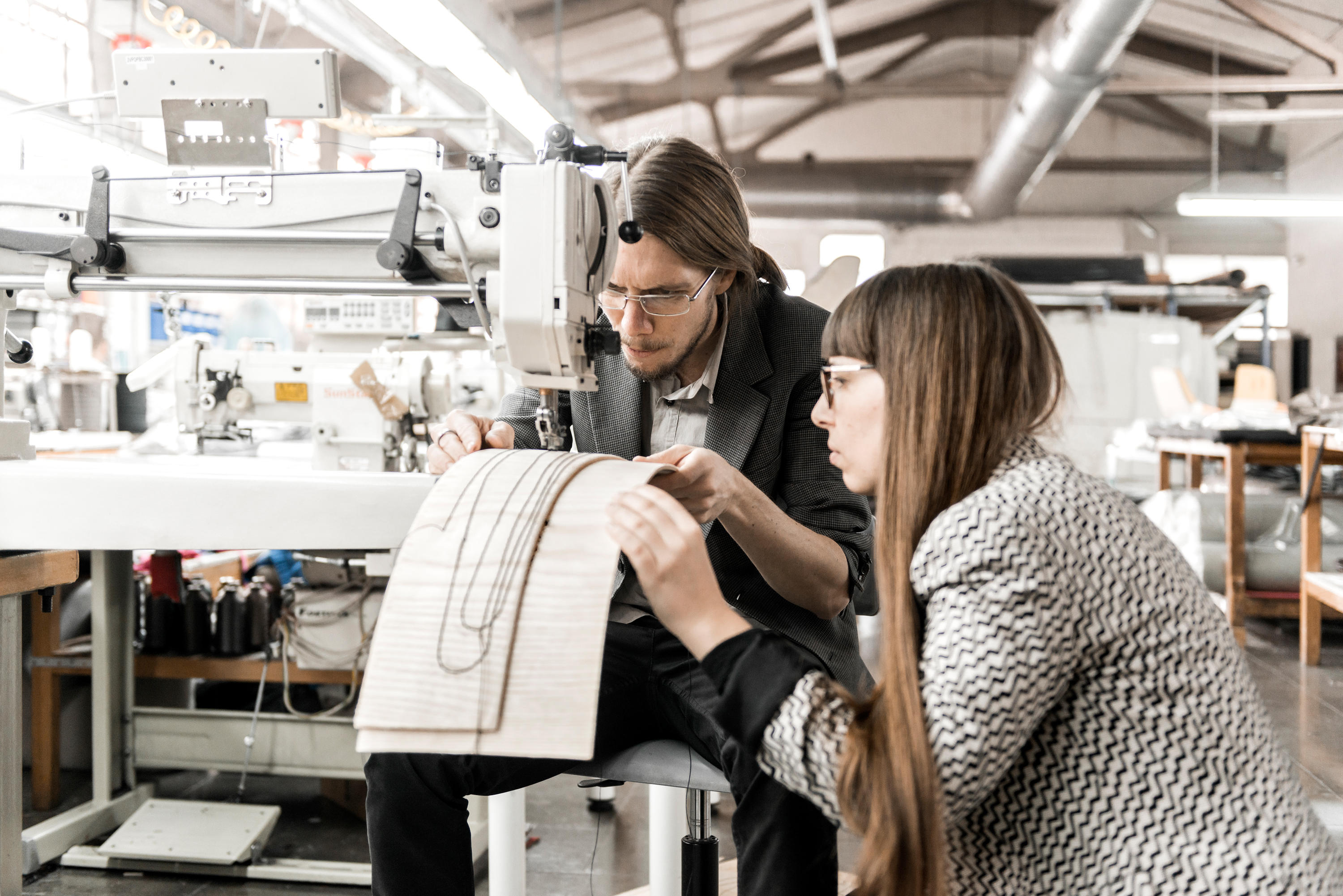 华体会体育官方在线官网 - 坐具|沙发|办公家具|华体会体育官方在线官网家具|Couture 休闲沙发