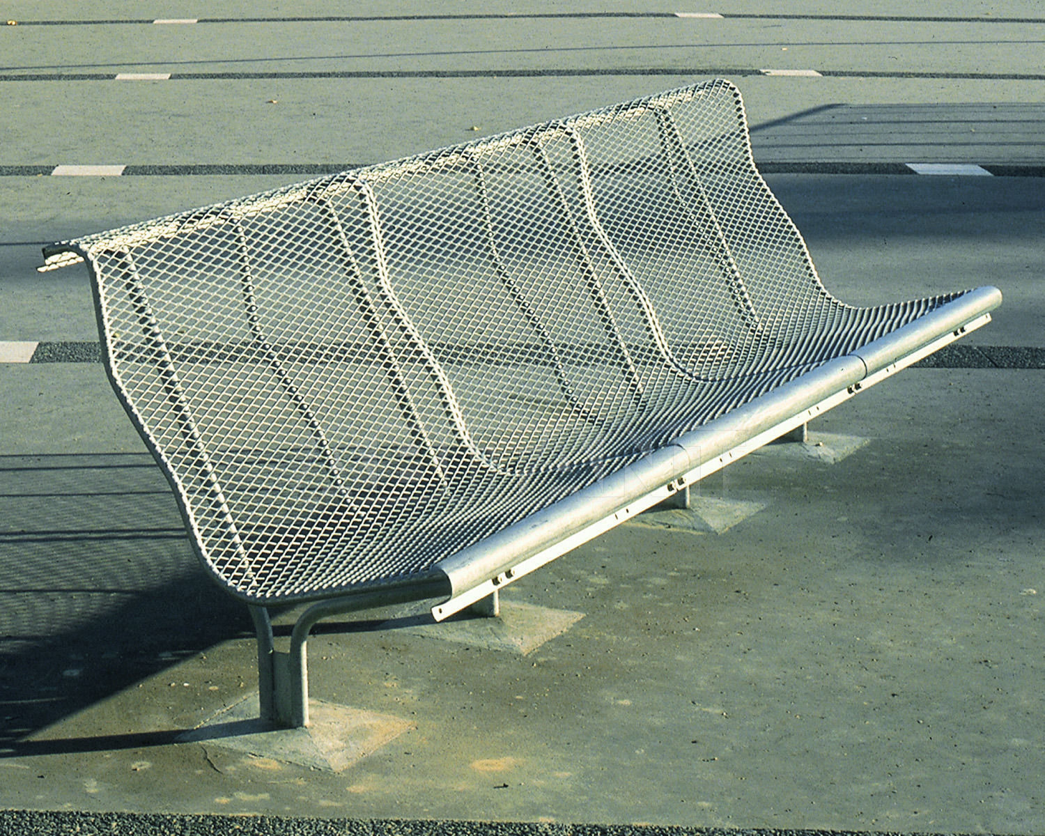 华体会体育官方在线官网 - 坐具|户外椅|办公家具|华体会体育官方在线官网家具|CATALANO  户外等候椅