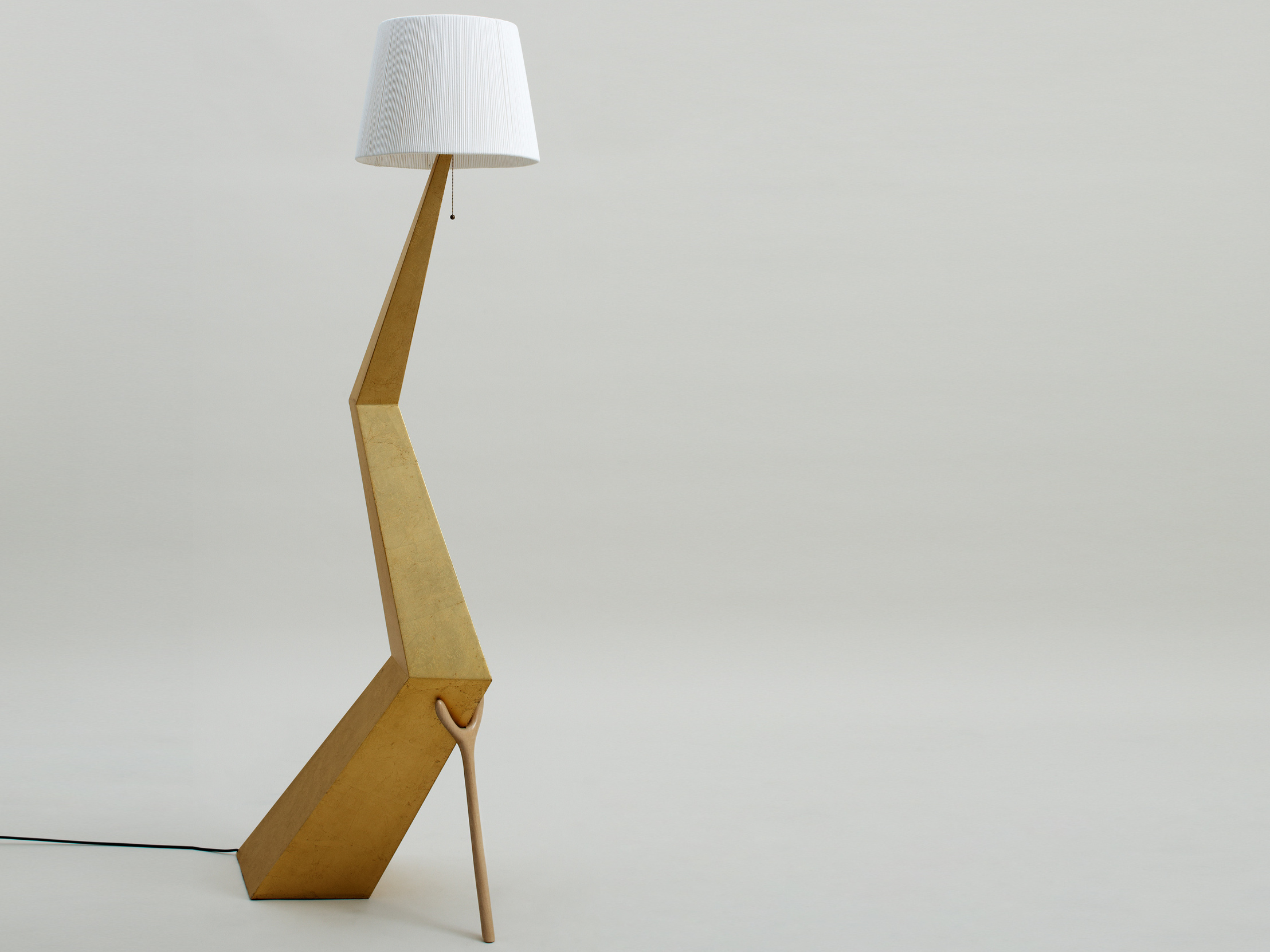 华体会体育官方在线官网 - 灯饰|落地灯|办公家具|华体会体育官方在线官网家具|Bracelli lamp 落地灯