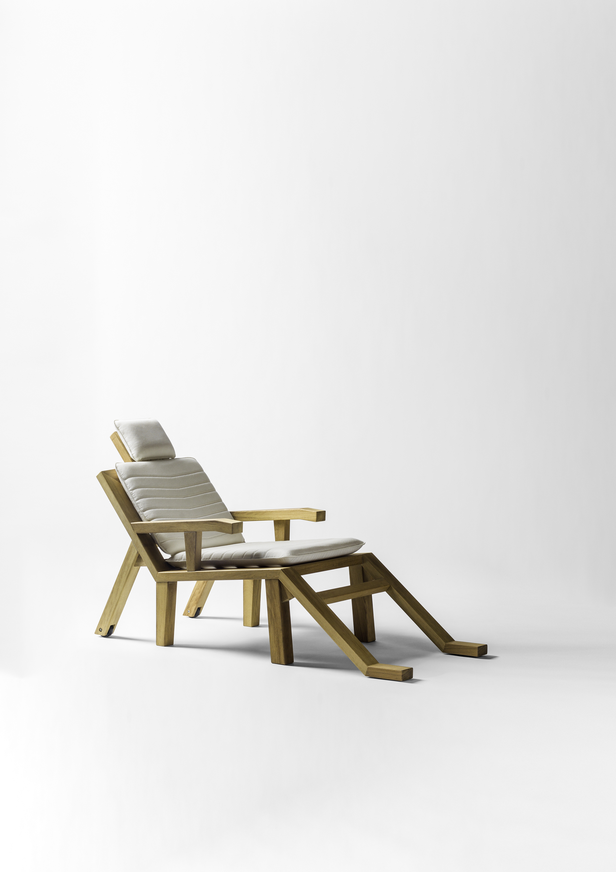 [华体会体育官方在线官网 - 坐具|躺椅|办公家具|华体会体育官方在线官网家具|PORTLLIGAT带扶手躺椅]