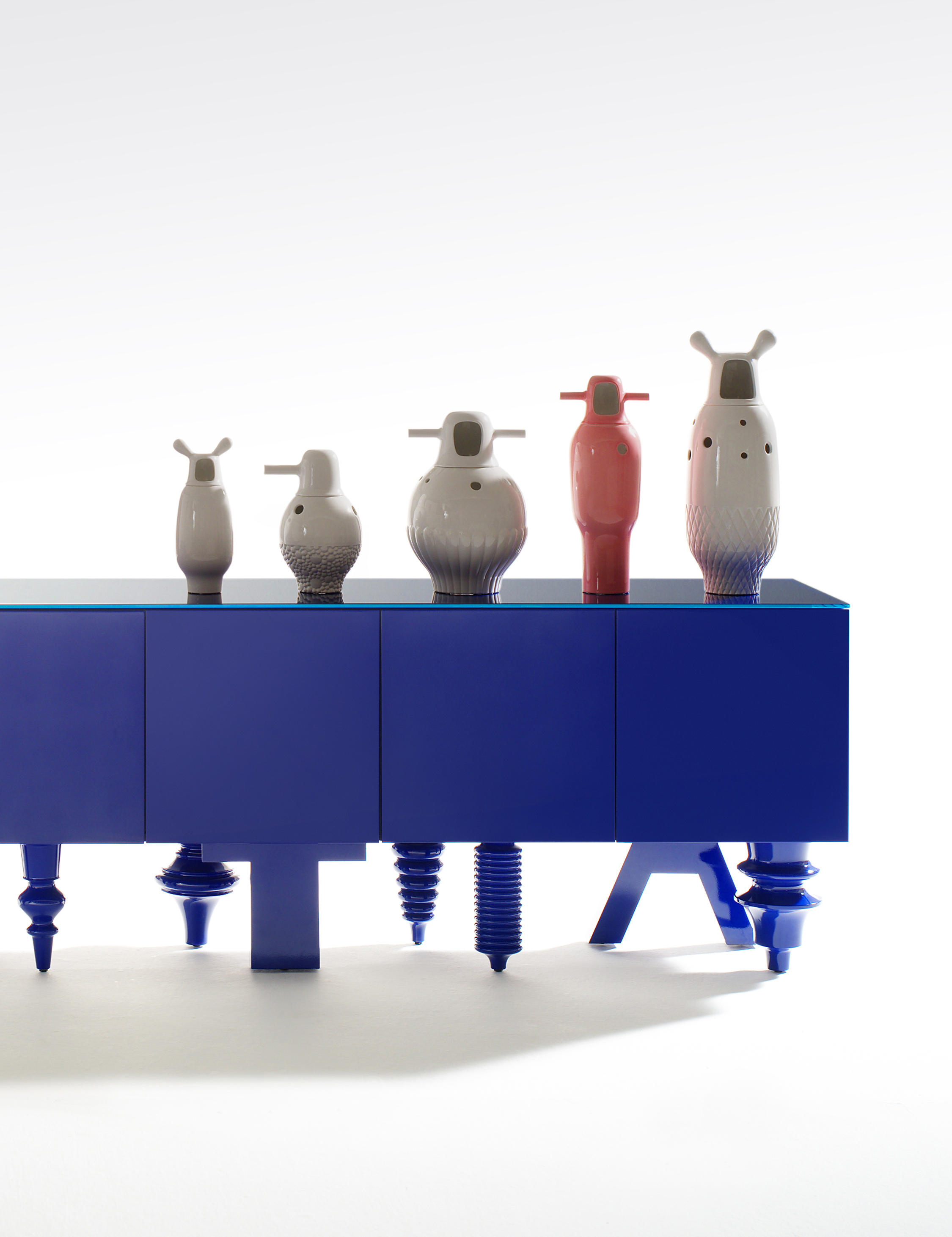 华体会体育官方在线官网 - 储物|装饰架|办公家具|华体会体育官方在线官网家具|MULTILEG 餐边柜/装饰柜