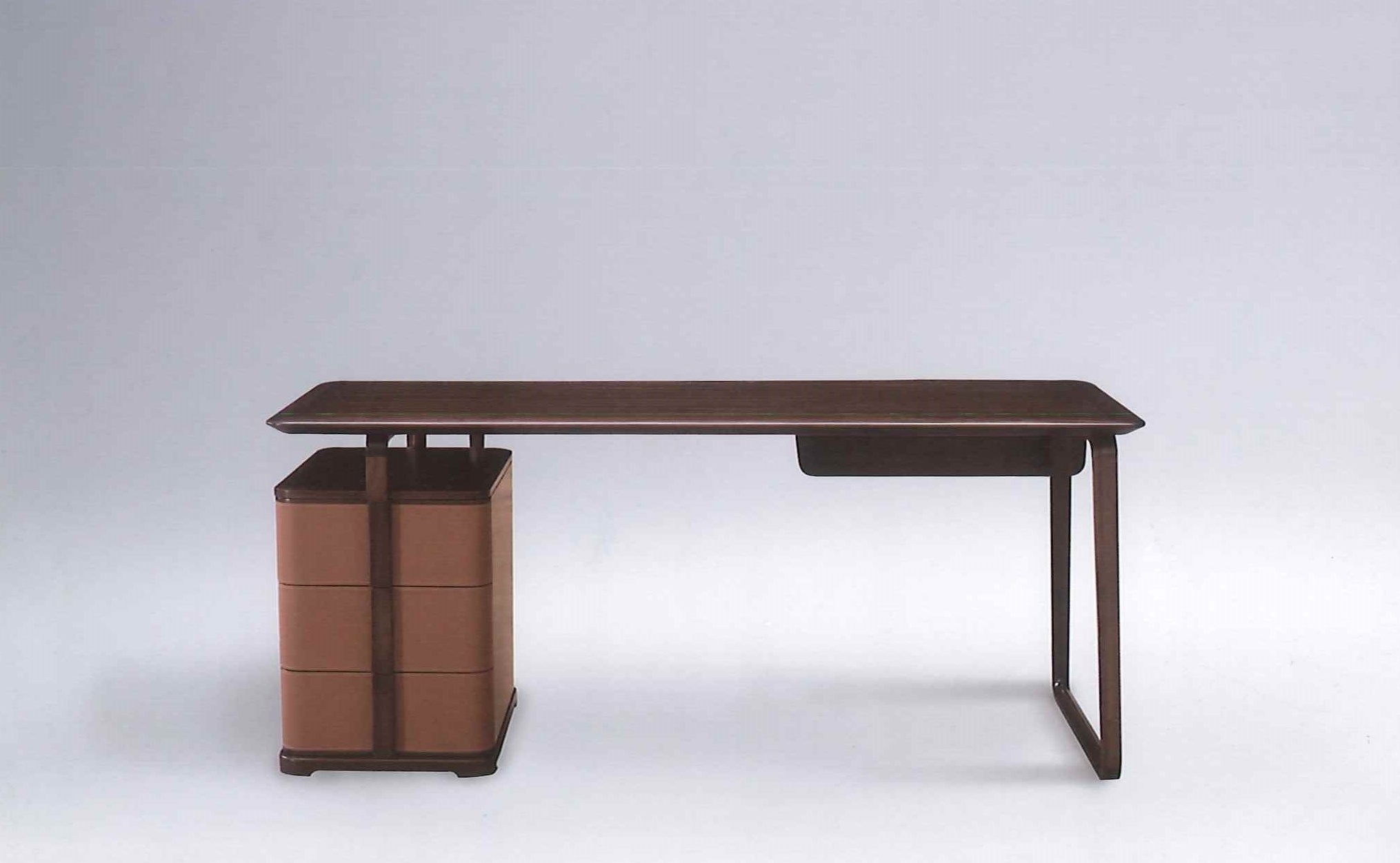 华体会体育官方在线官网 - 桌几|办公桌|办公家具|华体会体育官方在线官网家具|觅上-书桌