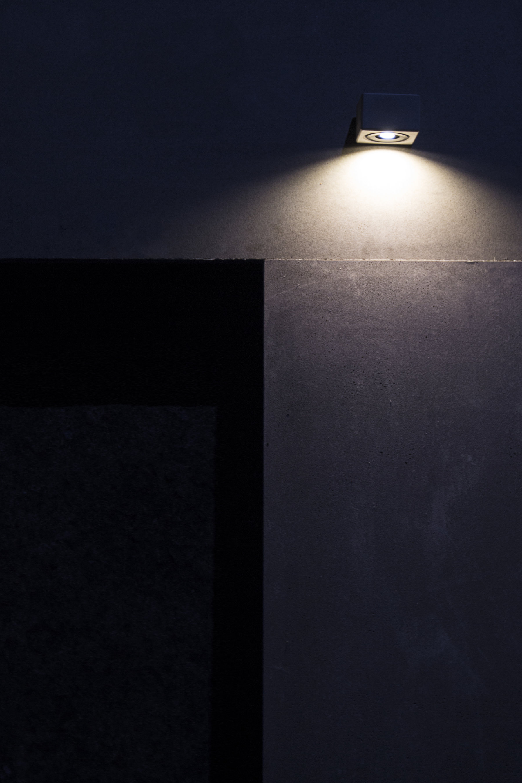 华体会体育官方在线官网 - 灯饰|壁灯|办公家具|华体会体育官方在线官网家具|壁灯-D