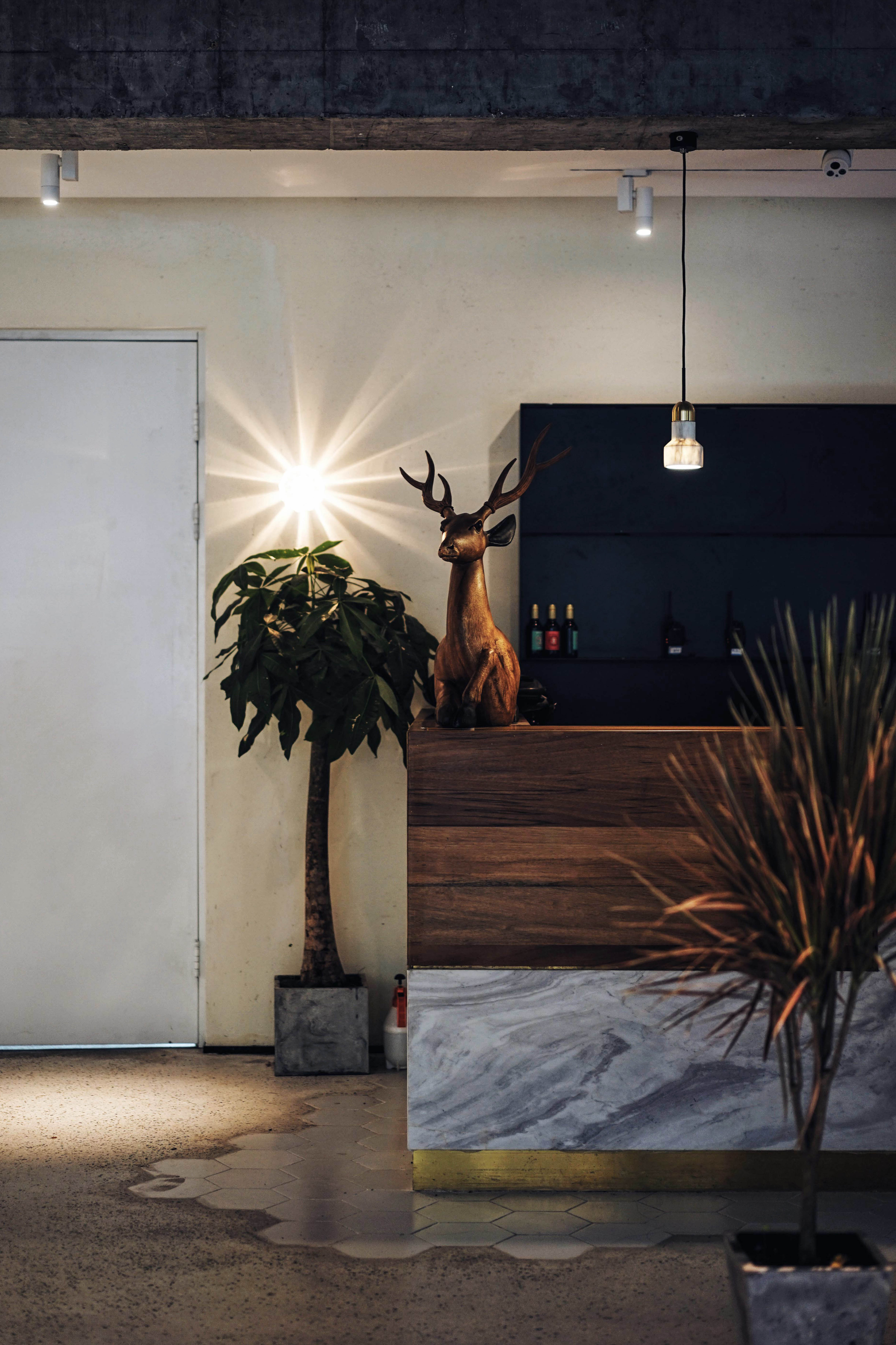 华体会体育官方在线官网 - 灯饰|吊灯|办公家具|华体会体育官方在线官网家具|吊灯-且