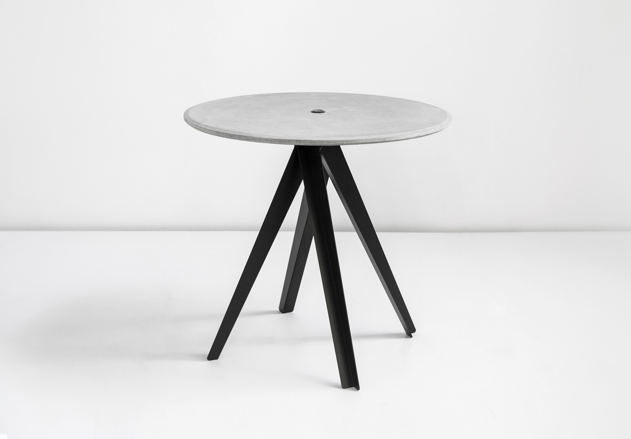 [华体会体育官方在线官网 - 桌几|茶几/边几|办公家具|华体会体育官方在线官网家具|桌子-卍]