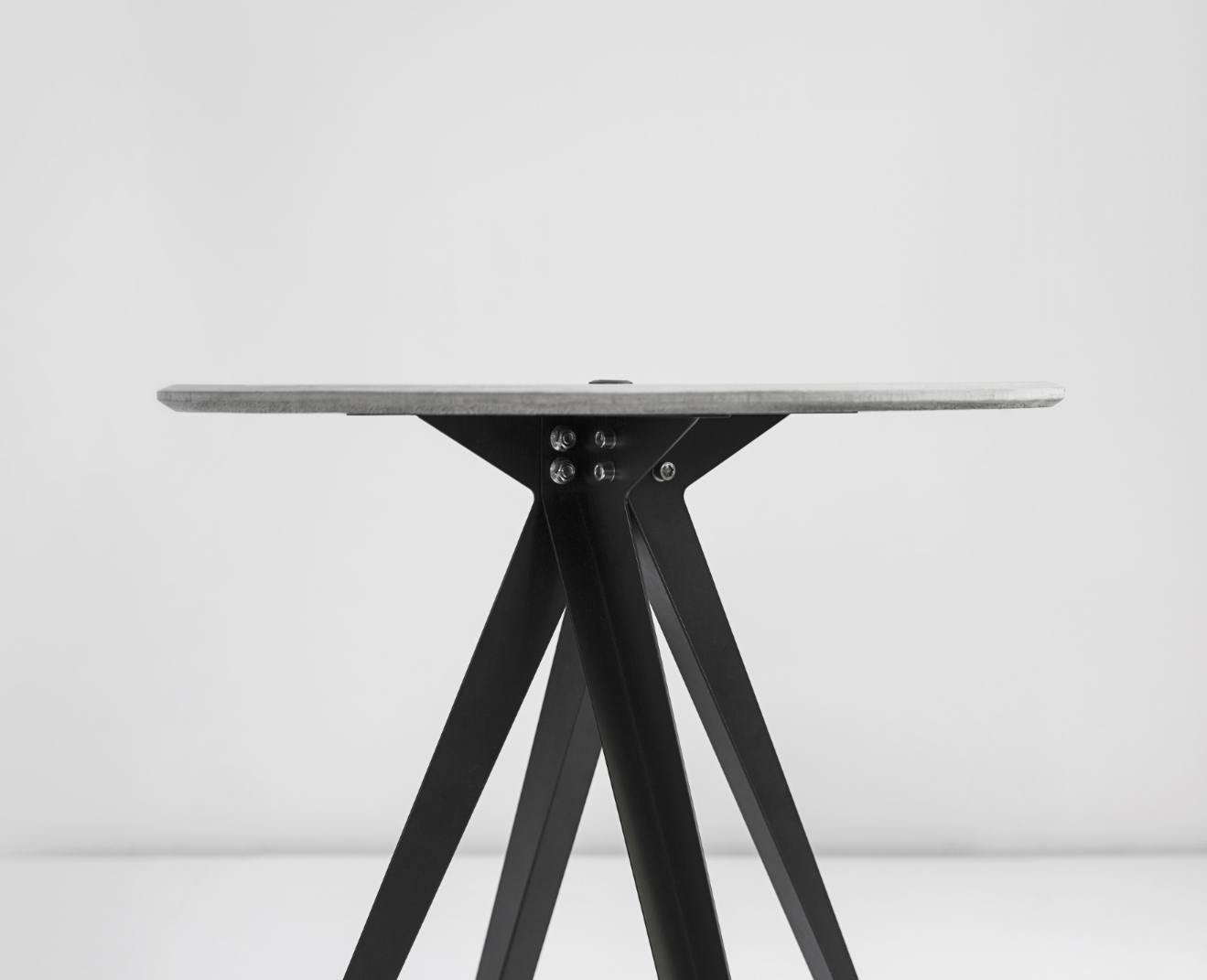 华体会体育官方在线官网 - 桌几|茶几/边几|办公家具|华体会体育官方在线官网家具|桌子-卍