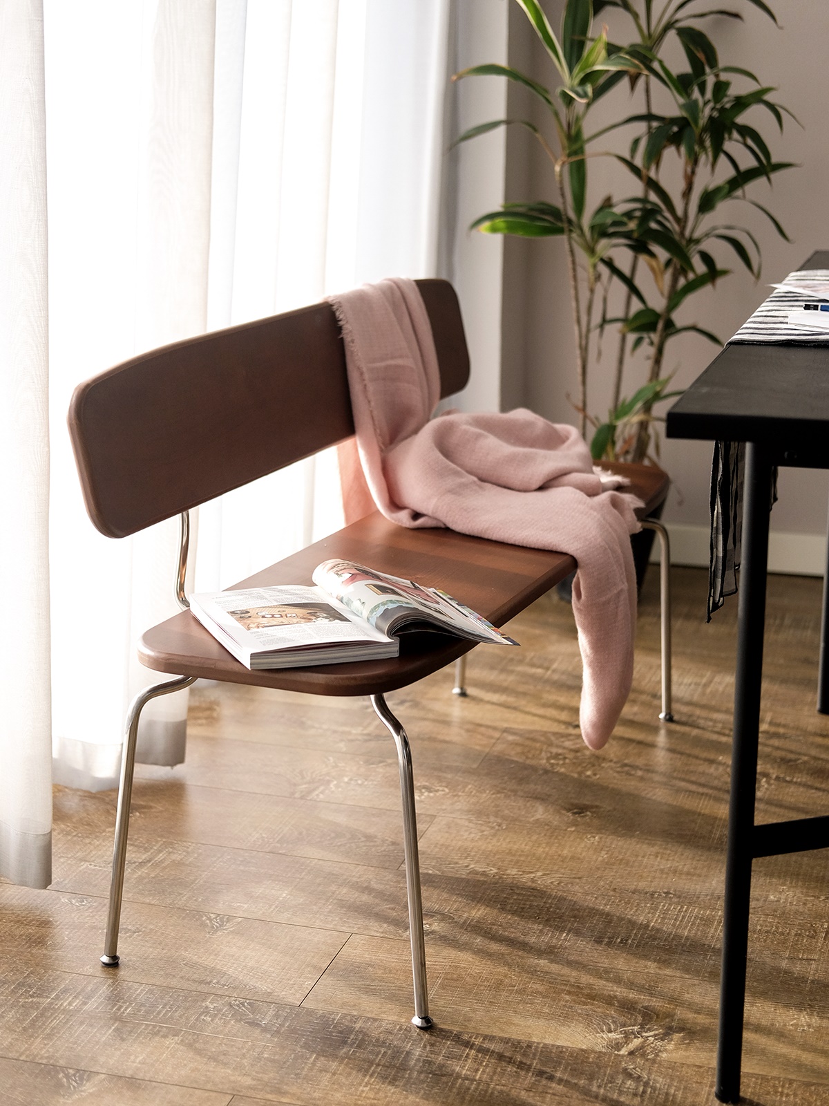 [华体会体育官方在线官网 - 坐具|长凳|办公家具|华体会体育官方在线官网家具|Minimore 蚂蚁长条凳]