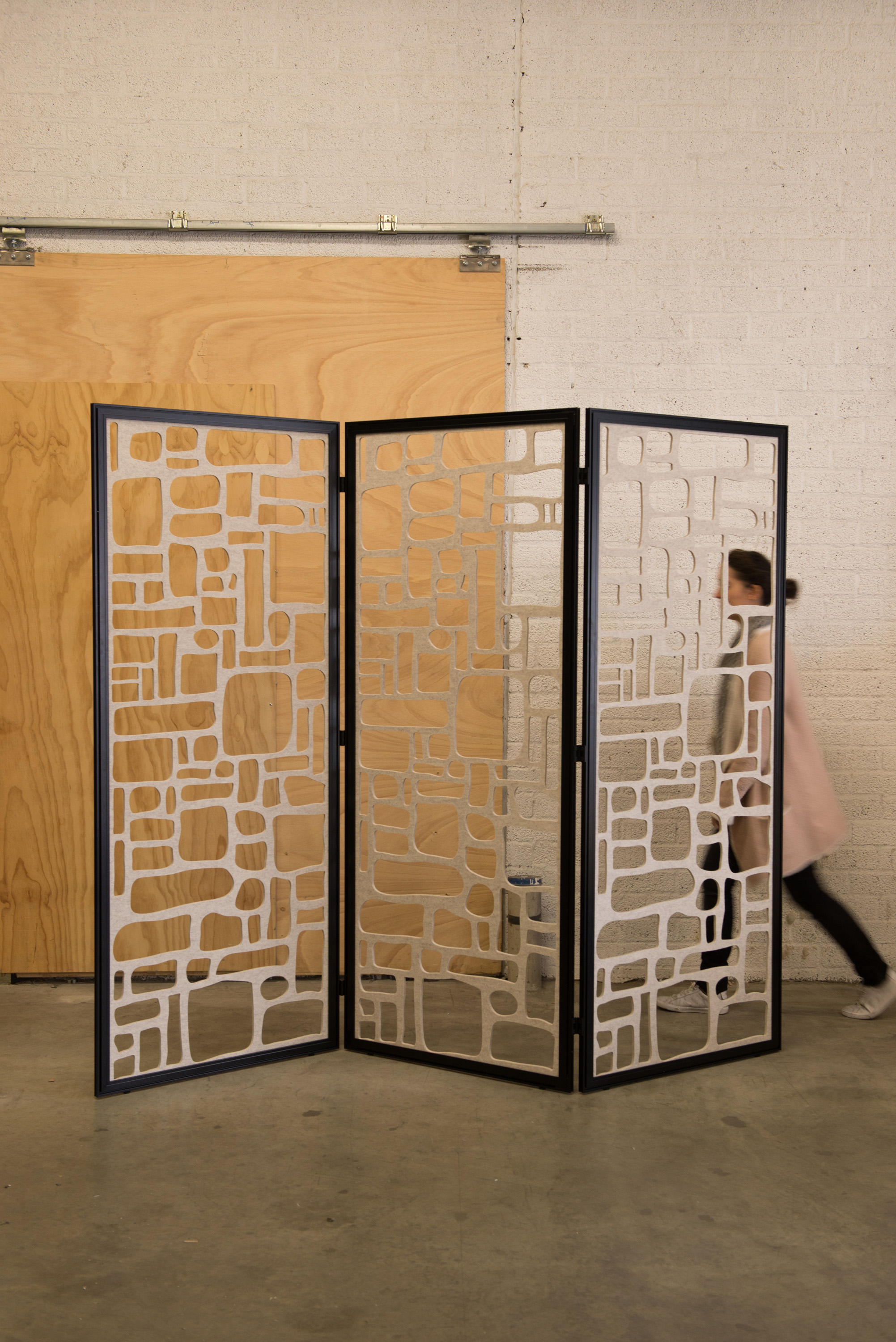 华体会体育官方在线官网 - 附件|装饰画/墙饰|办公家具|华体会体育官方在线官网家具|挂毡房隔板