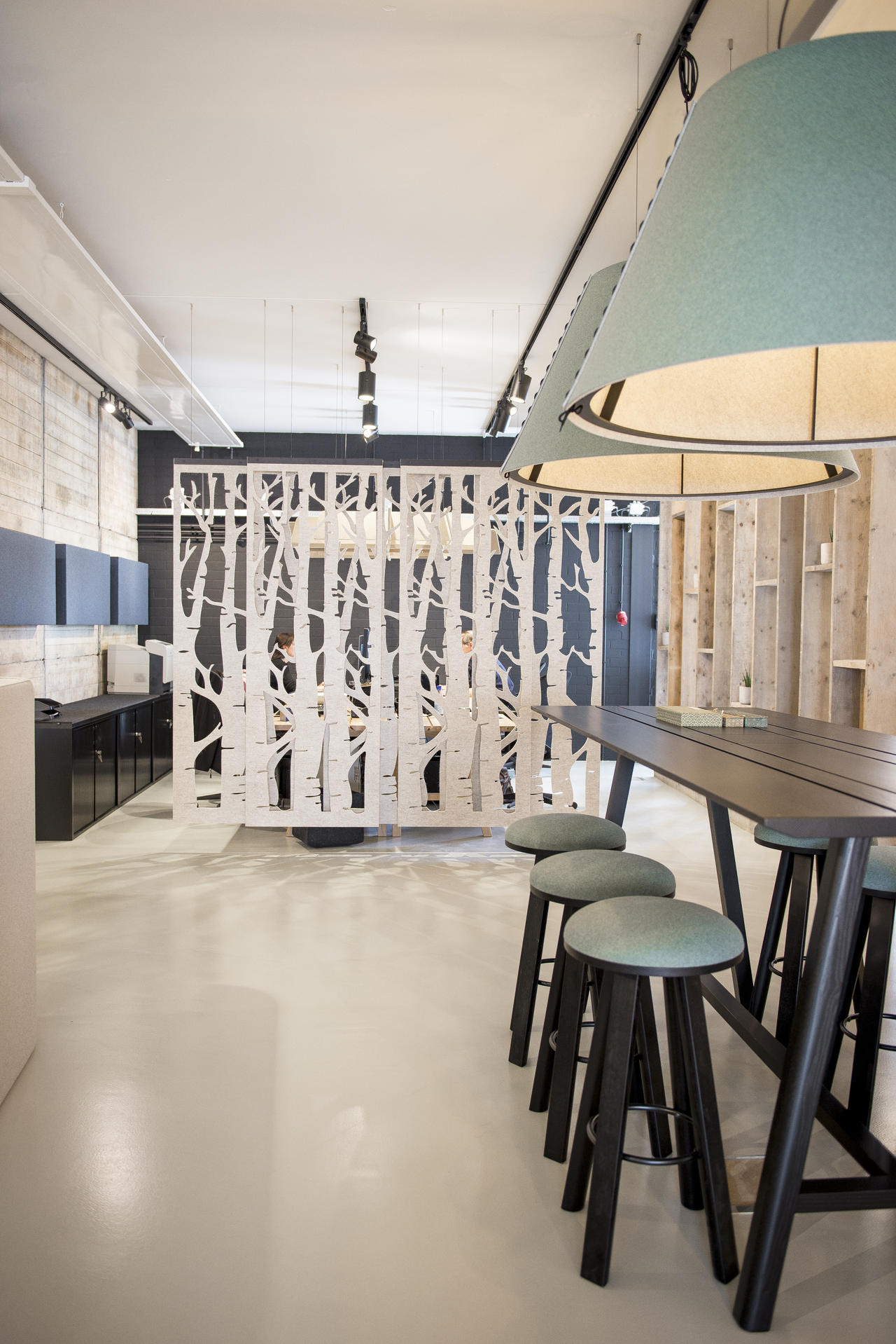 华体会体育官方在线官网 - 附件|装饰画/墙饰|办公家具|华体会体育官方在线官网家具|挂毡房隔板