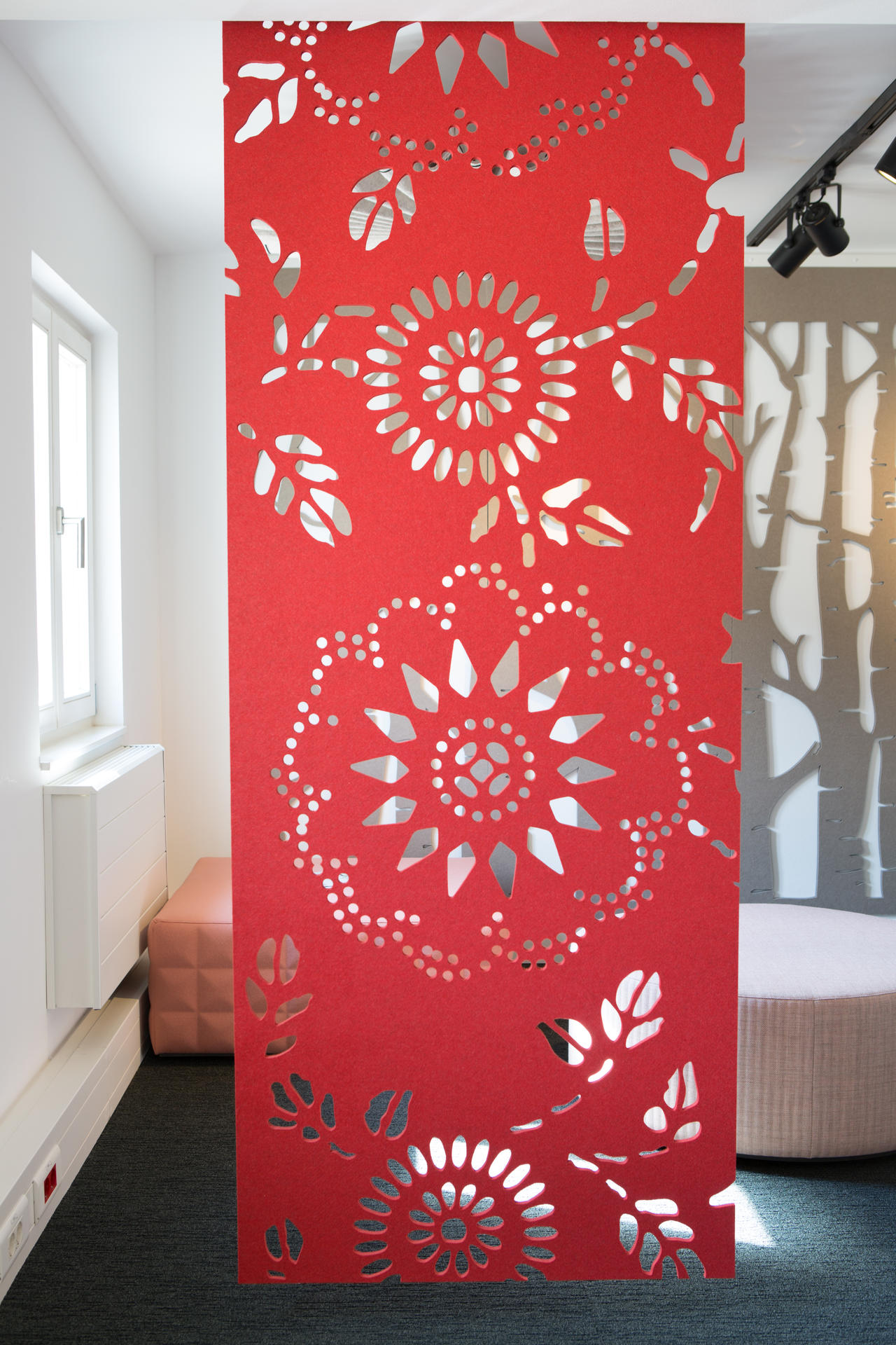 华体会体育官方在线官网 - 附件|装饰画/墙饰|办公家具|华体会体育官方在线官网家具|挂毡房隔板