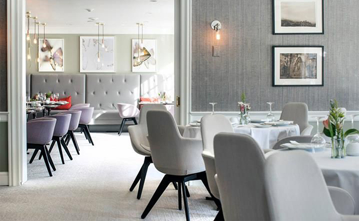 华体会体育官方在线官网 - 坐具|休闲椅|办公家具|华体会体育官方在线官网家具|勺型高背椅