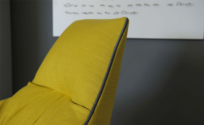 华体会体育官方在线官网 - 坐具|休闲椅|办公家具|华体会体育官方在线官网家具|圣莫尼卡休闲扶手椅