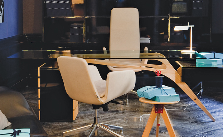 华体会体育官方在线官网 - 桌几|办公桌|办公家具|华体会体育官方在线官网家具|加富尔桌