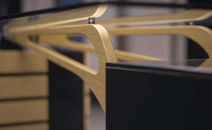 华体会体育官方在线官网 - 桌几|办公桌|办公家具|华体会体育官方在线官网家具|加富尔桌