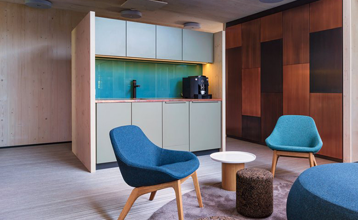 华体会体育官方在线官网 - 坐具|休闲椅|办公家具|华体会体育官方在线官网家具|变形休闲扶手椅