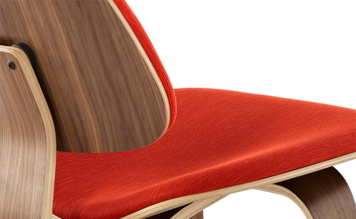 华体会体育官方在线官网 - 坐具|休闲椅|办公家具|华体会体育官方在线官网家具|伊姆斯软垫木制休闲椅