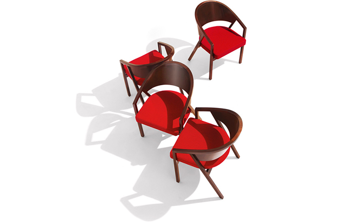 华体会体育官方在线官网 - 坐具|餐椅|办公家具|华体会体育官方在线官网家具|谢尔顿民德软垫扶手椅