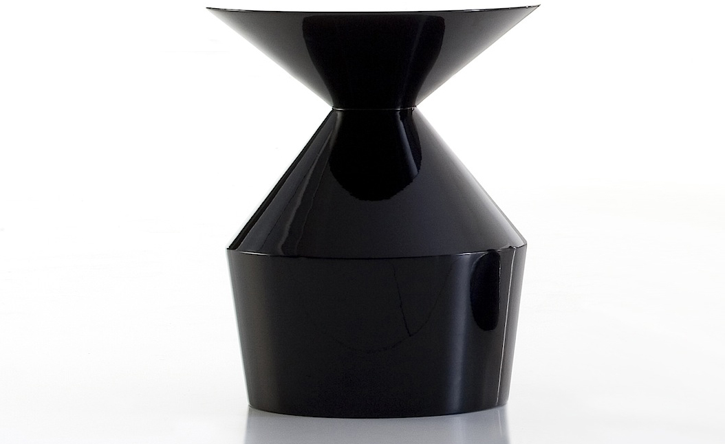 [华体会体育官方在线官网 - 桌几|茶几/边几|办公家具|华体会体育官方在线官网家具|形状茶几]