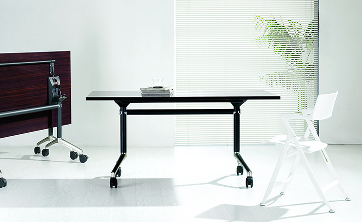 华体会体育官方在线官网 - 坐具|餐椅|办公家具|华体会体育官方在线官网家具|多莉折椅