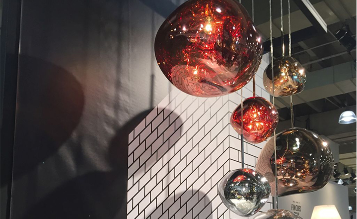 华体会体育官方在线官网 - 灯饰|吊灯|办公家具|华体会体育官方在线官网家具|融化的吊灯