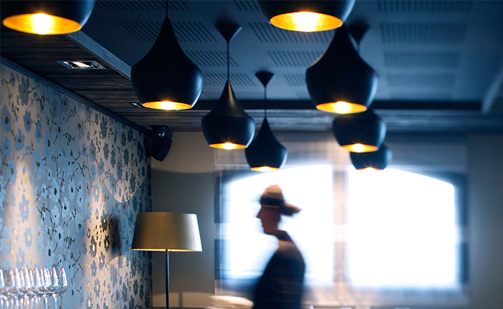 华体会体育官方在线官网 - 灯饰|吊灯|办公家具|华体会体育官方在线官网家具|敲击的光特大号吊灯