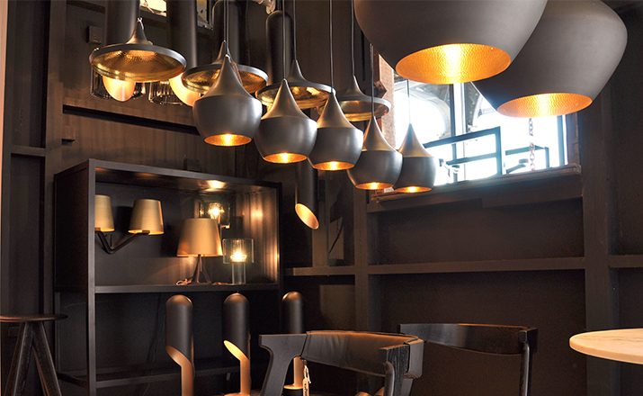 华体会体育官方在线官网 - 灯饰|吊灯|办公家具|华体会体育官方在线官网家具|敲击的光高垂吊灯