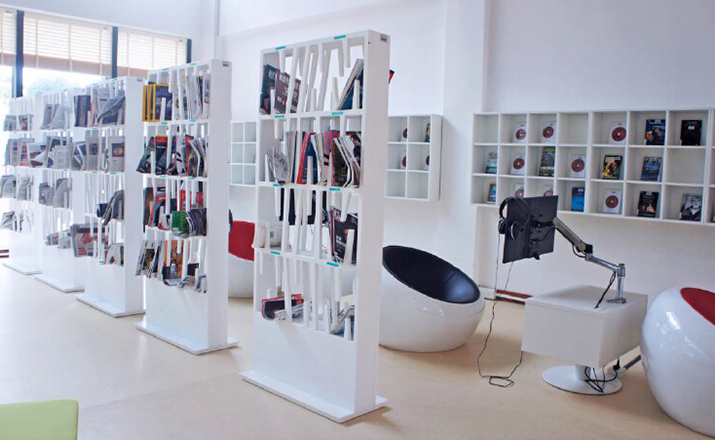 华体会体育官方在线官网 - 储物|装饰架|办公家具|华体会体育官方在线官网家具|伊万书架