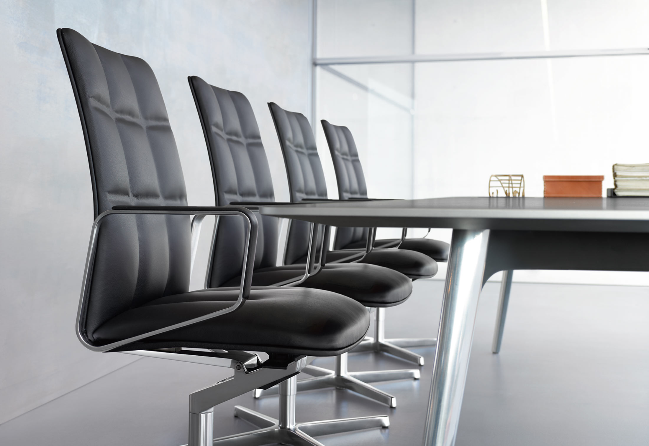 办公椅|现代真皮会议椅|办公家具|华体会体育官方在线官网家具|LEADCHAIR EXECUTIVE会议椅