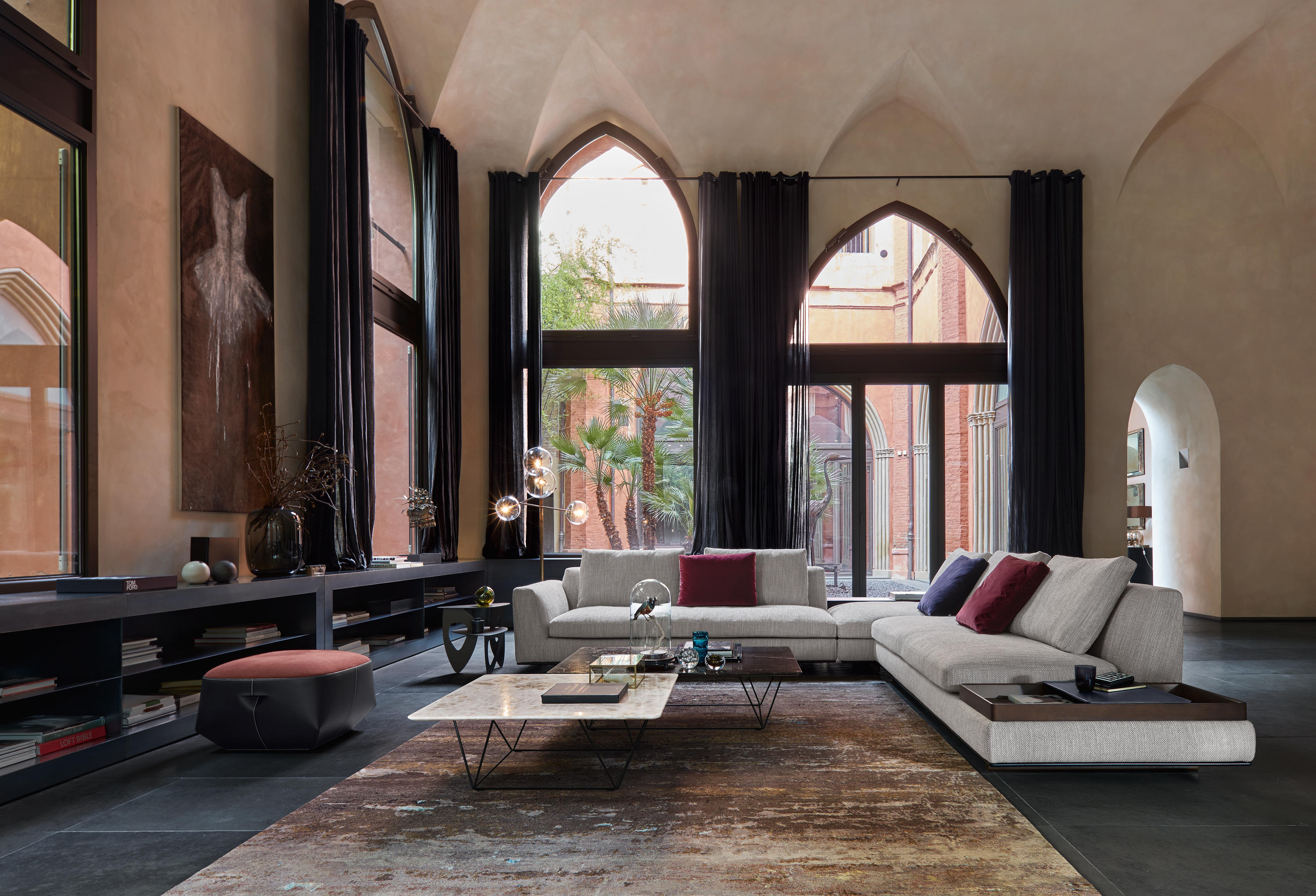 华体会体育官方在线官网 - 桌几|茶几/边几|办公家具|华体会体育官方在线官网家具|OKI Table.