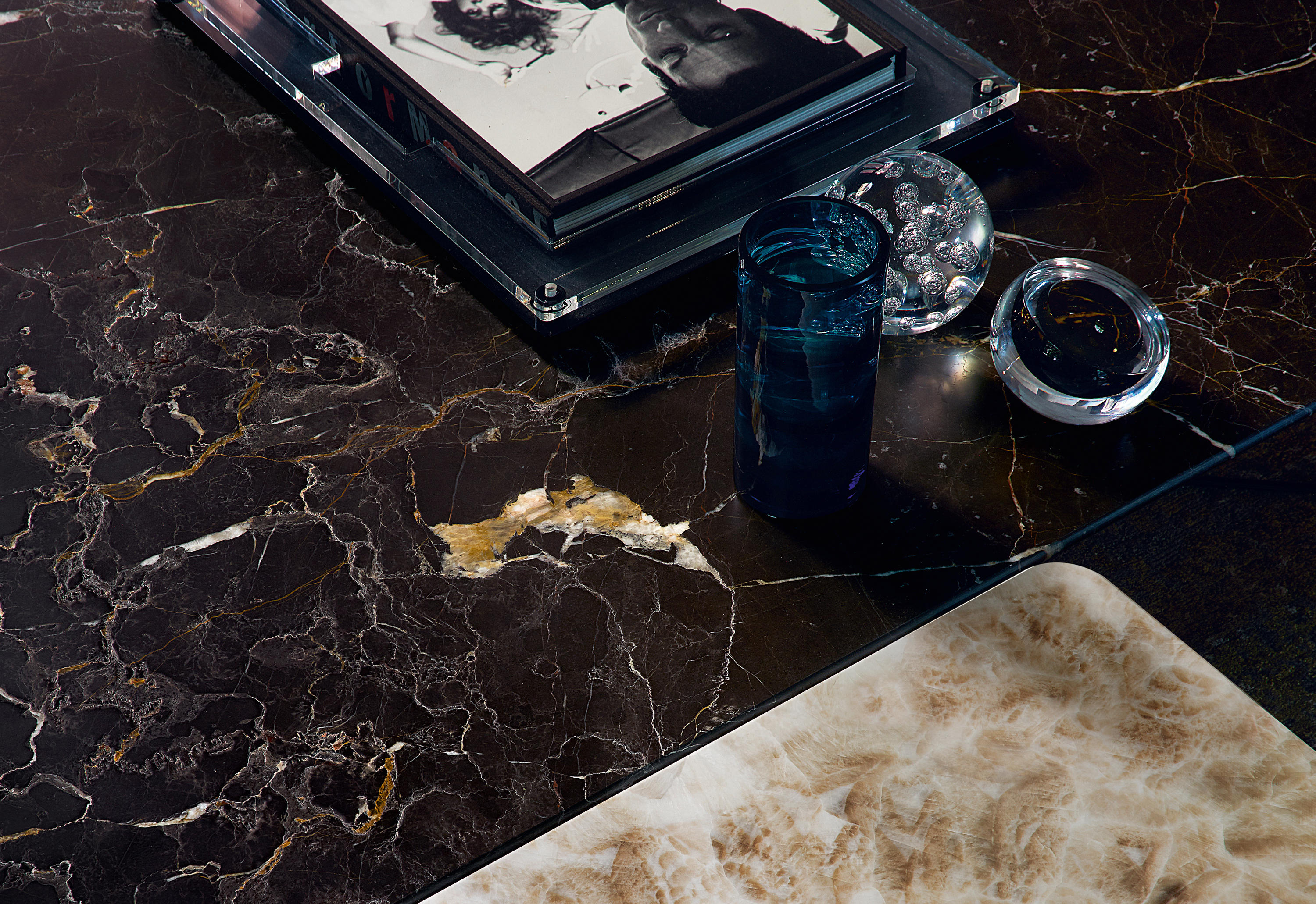 华体会体育官方在线官网 - 桌几|茶几/边几|办公家具|华体会体育官方在线官网家具|OKI Table.