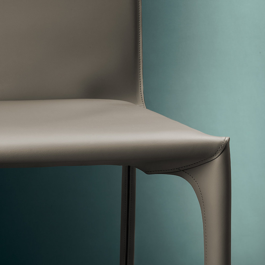 华体会体育官方在线官网 - 坐具|餐椅|办公家具|华体会体育官方在线官网家具|SADDLE餐椅