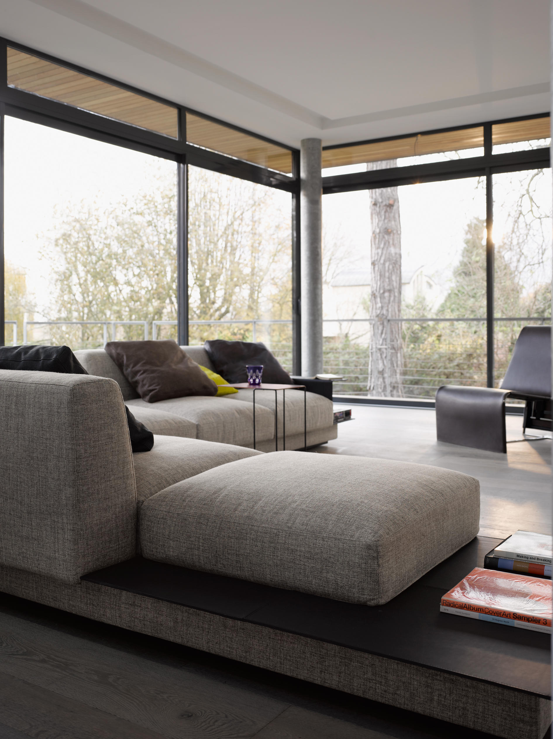 华体会体育官方在线官网 - 坐具|沙发|办公家具|华体会体育官方在线官网家具|YUUTO 沙发