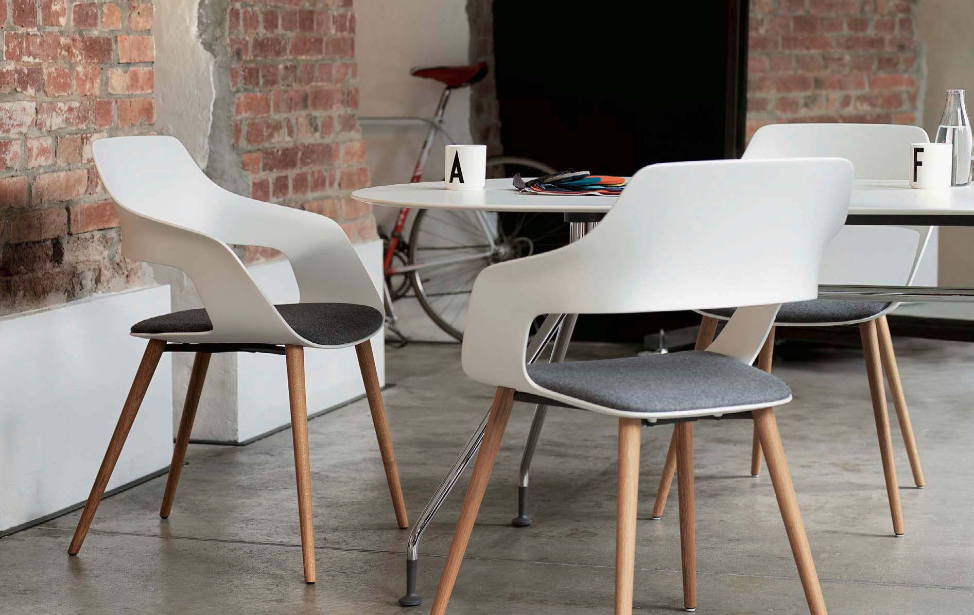 华体会体育官方在线官网 - 坐具|餐椅|办公家具|华体会体育官方在线官网家具|欧酷椅