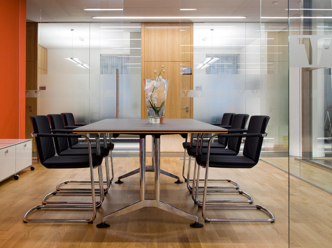 办公椅|现代真皮会议椅|办公家具|华体会体育官方在线官网家具|尼奥斯183/3会议椅