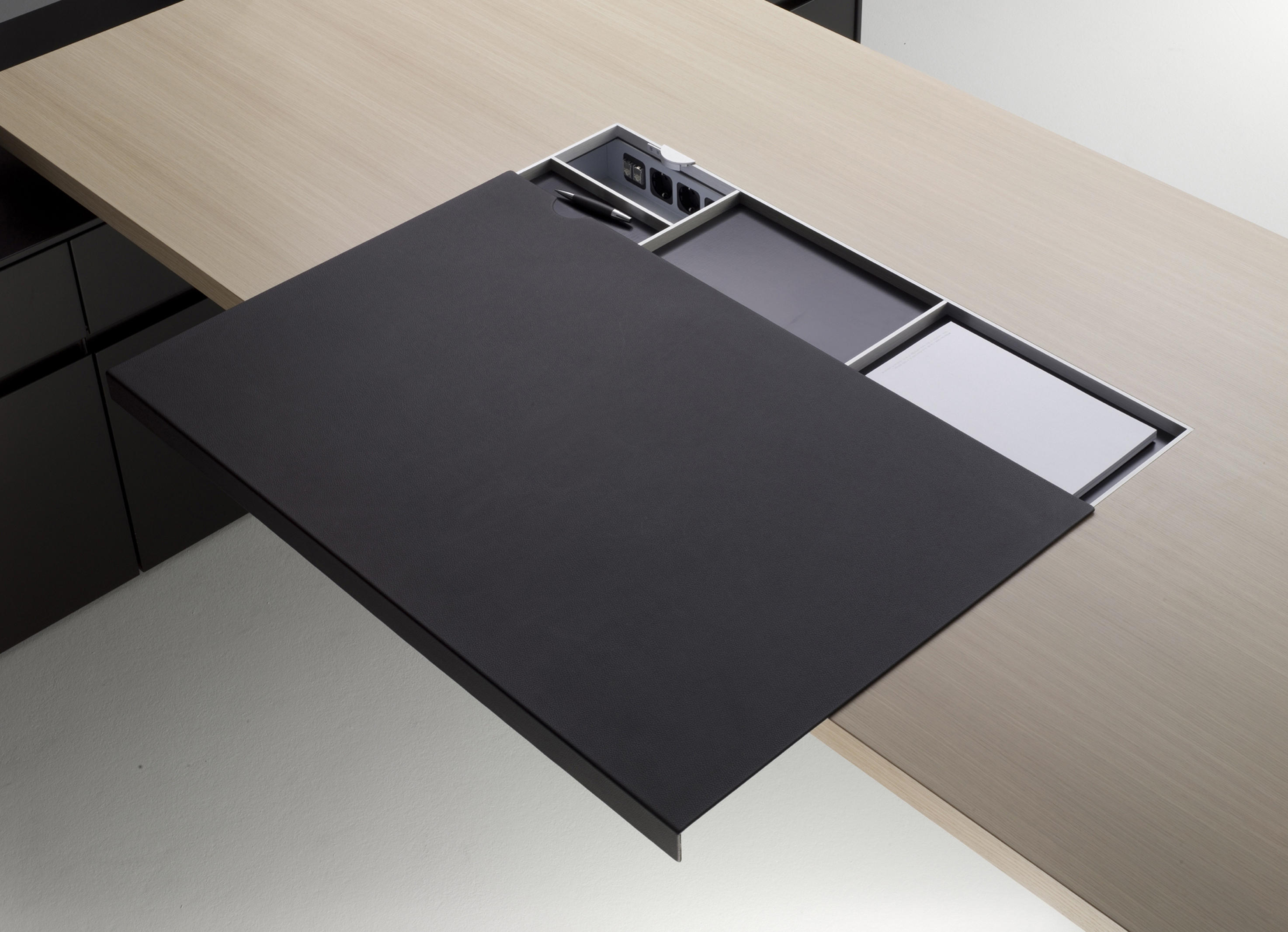 办公台|时尚大班台|办公家具|华体会体育官方在线官网家具|Sono系列大班台