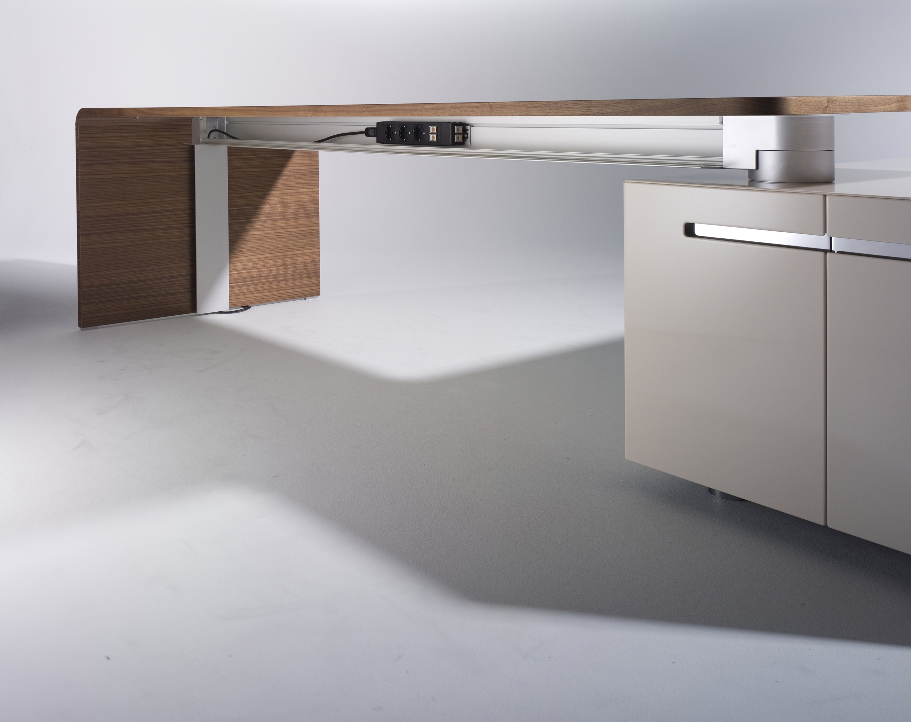 办公台|时尚大班台|办公家具|华体会体育官方在线官网家具|Lane大班台系列