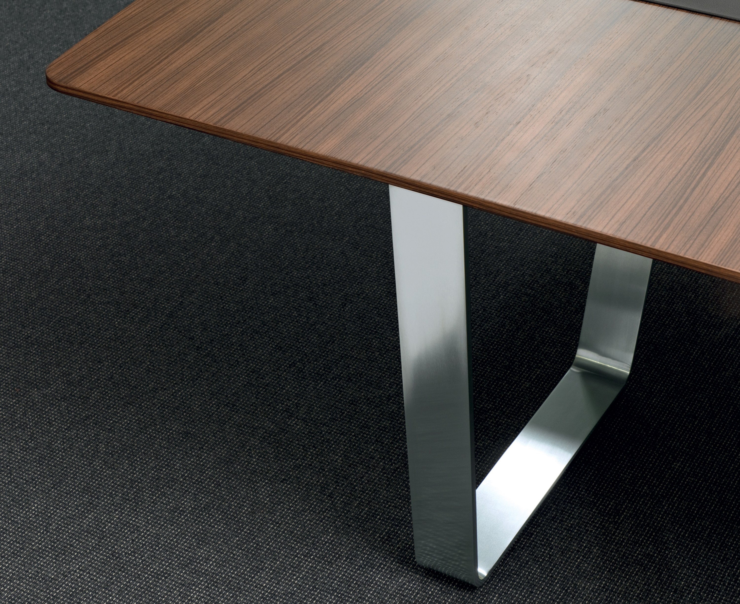 会议台|实木会议台|办公家具|华体会体育官方在线官网家具|Tune系列会议台