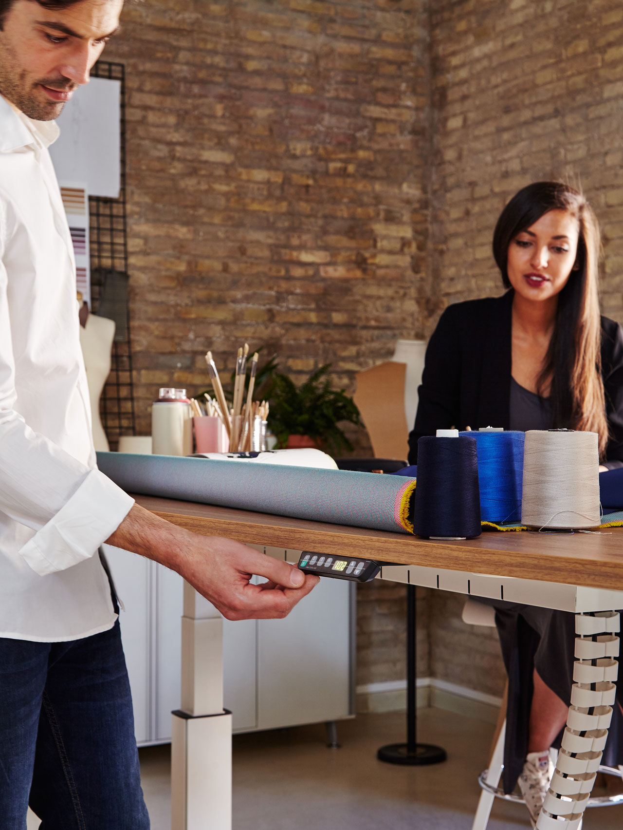 办公台|升降台|办公家具|华体会体育官方在线官网家具|流动性会议桌系列