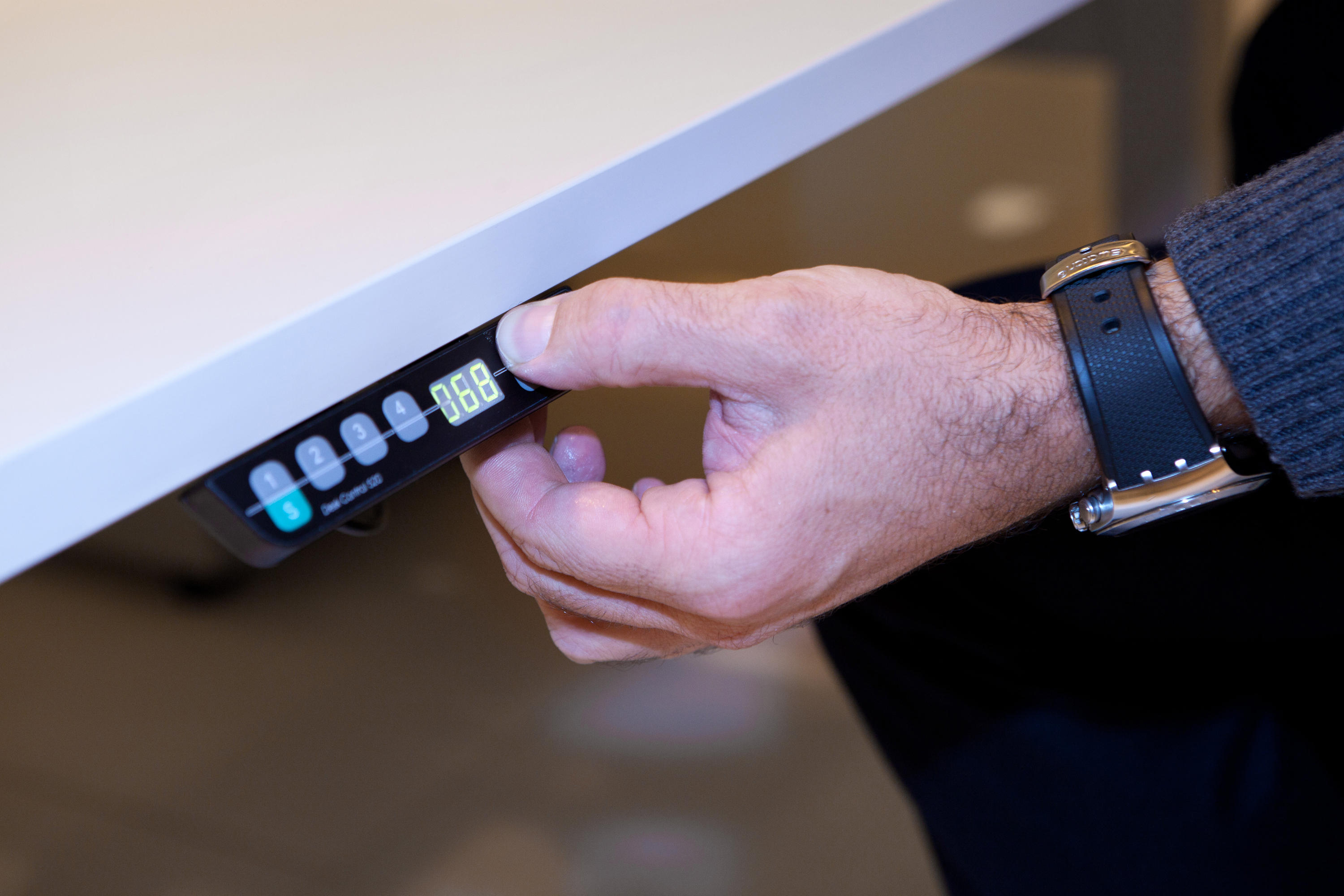 办公台|升降台|办公家具|华体会体育官方在线官网家具|流动性会议桌系列