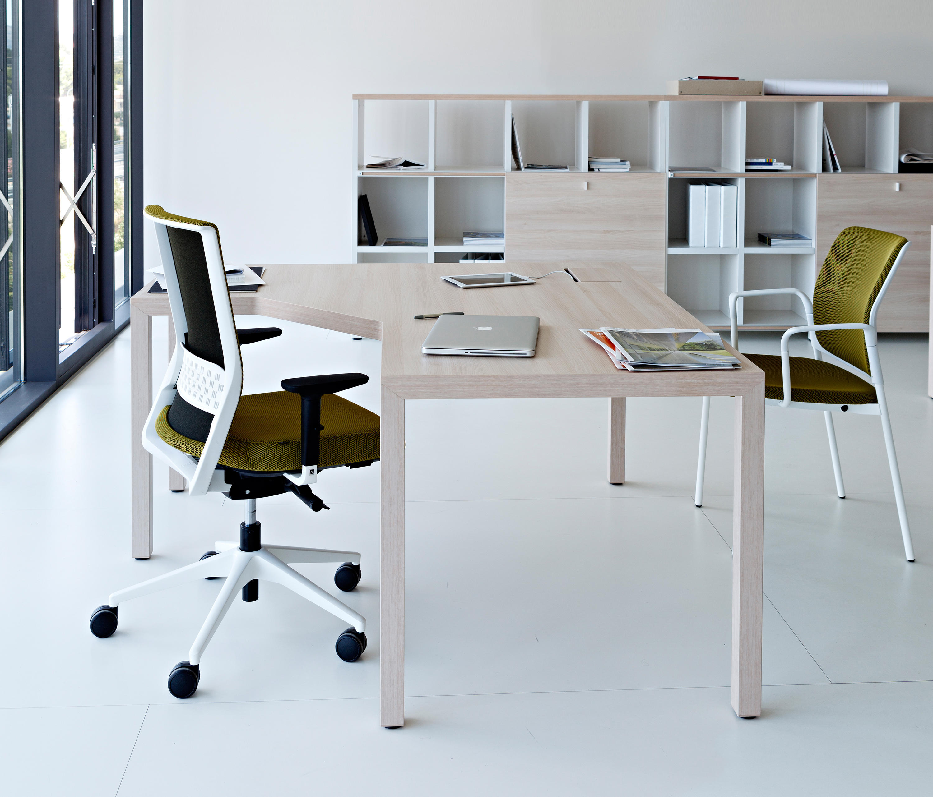 办公台|时尚大班台|办公家具|华体会体育官方在线官网家具|PRISMA行政桌系列