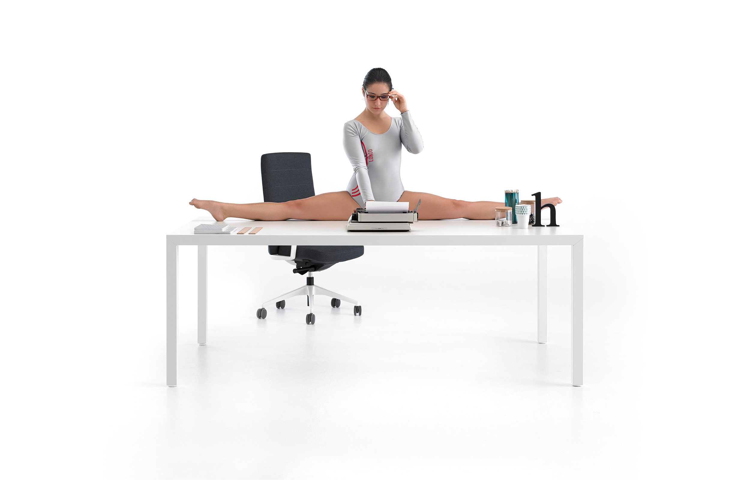 办公台|时尚大班台|办公家具|华体会体育官方在线官网家具|PRISMA行政桌系列