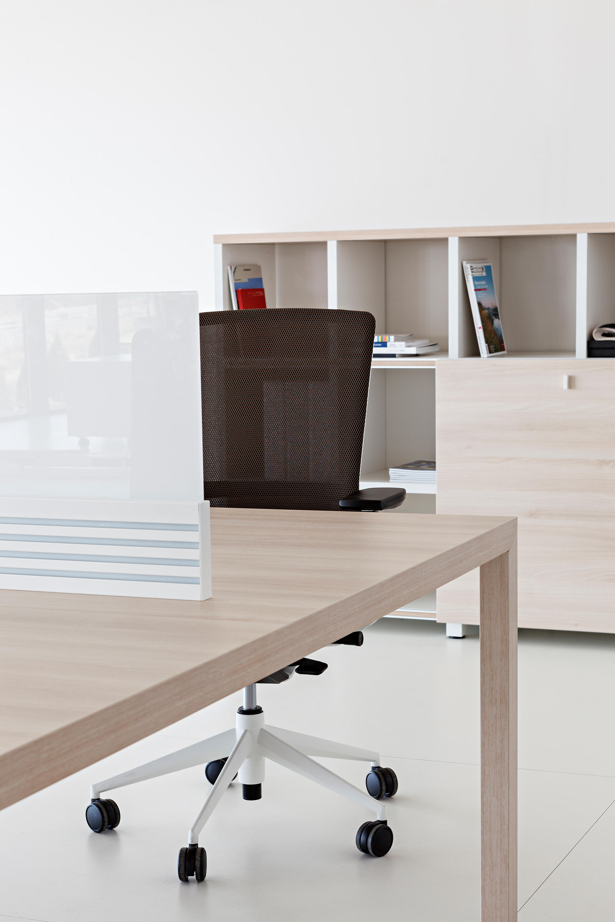 办公屏风|办公屏风系统|办公家具|华体会体育官方在线官网家具|PRISMA员工桌系列