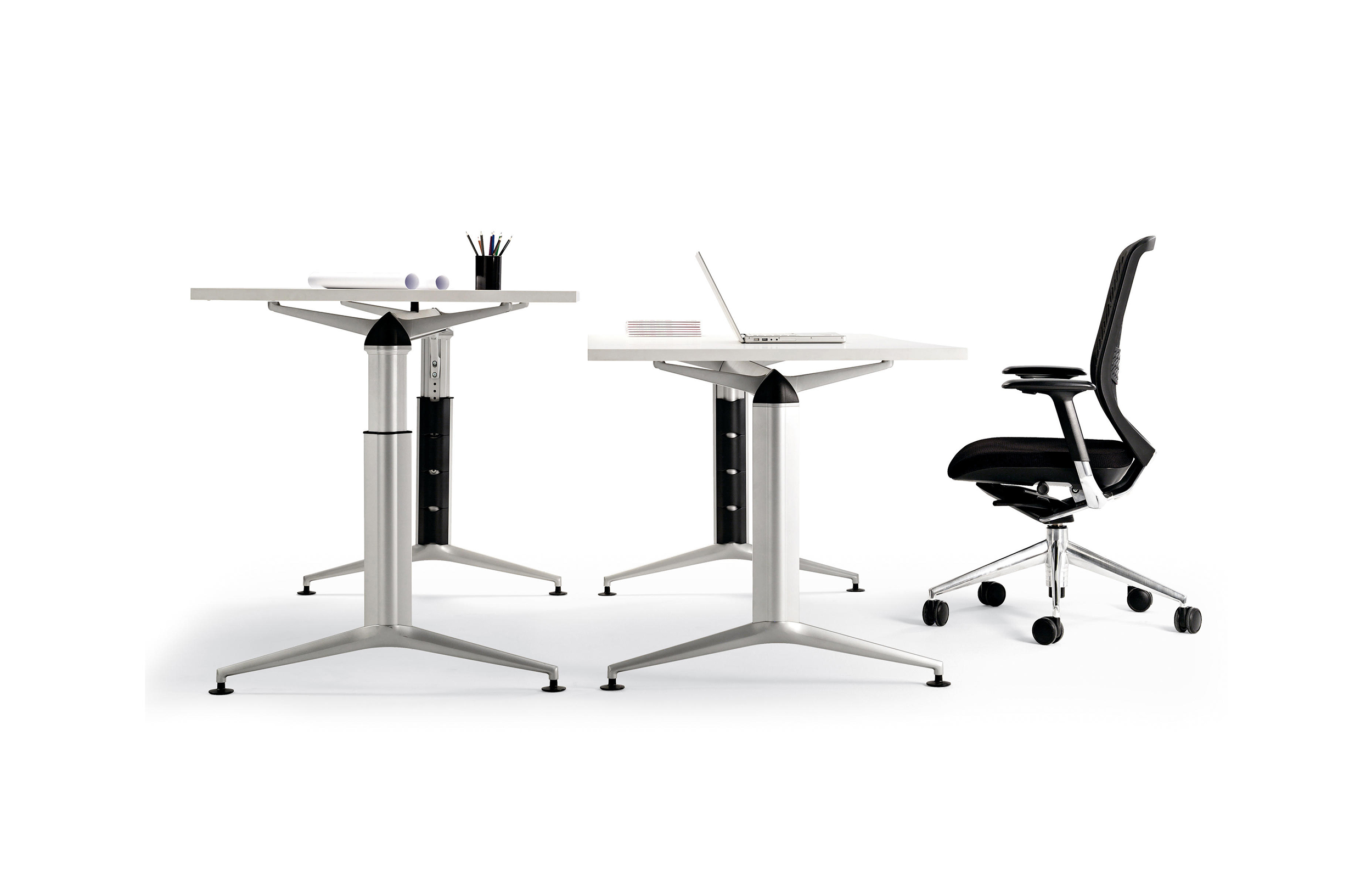 [办公屏风|办公屏风系统|办公家具|华体会体育官方在线官网家具|TRAMA 员工桌系列]