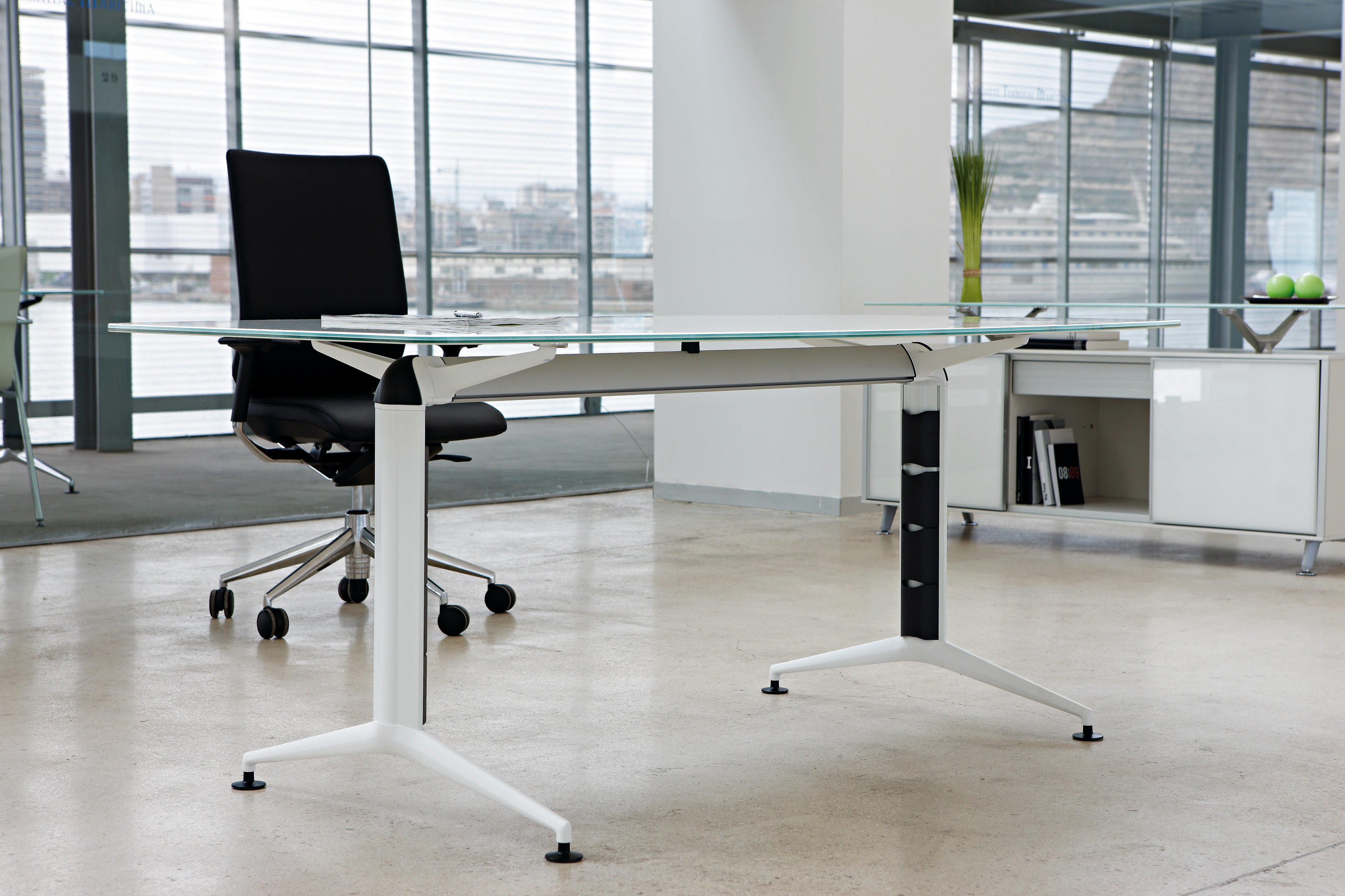 办公屏风|办公屏风系统|办公家具|华体会体育官方在线官网家具|TRAMA 员工桌系列