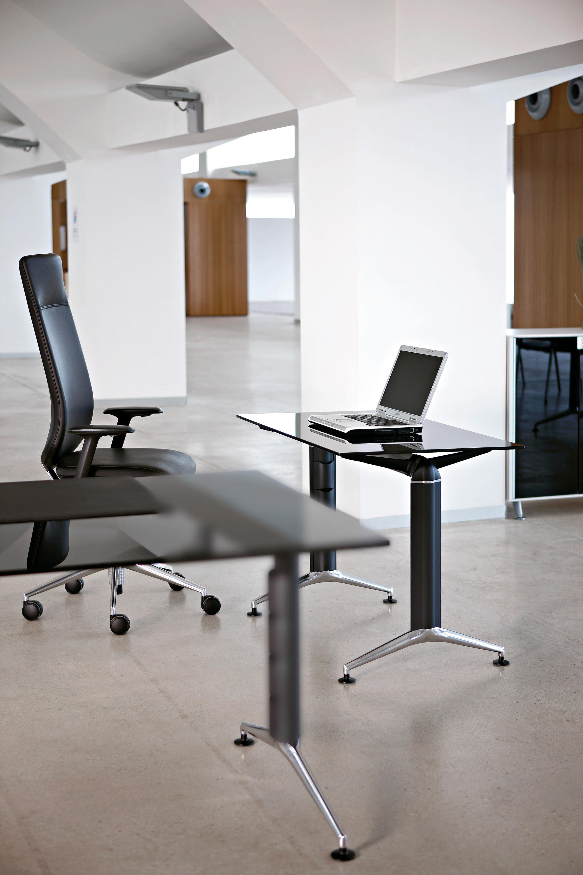 办公屏风|办公屏风系统|办公家具|华体会体育官方在线官网家具|TRAMA 员工桌系列