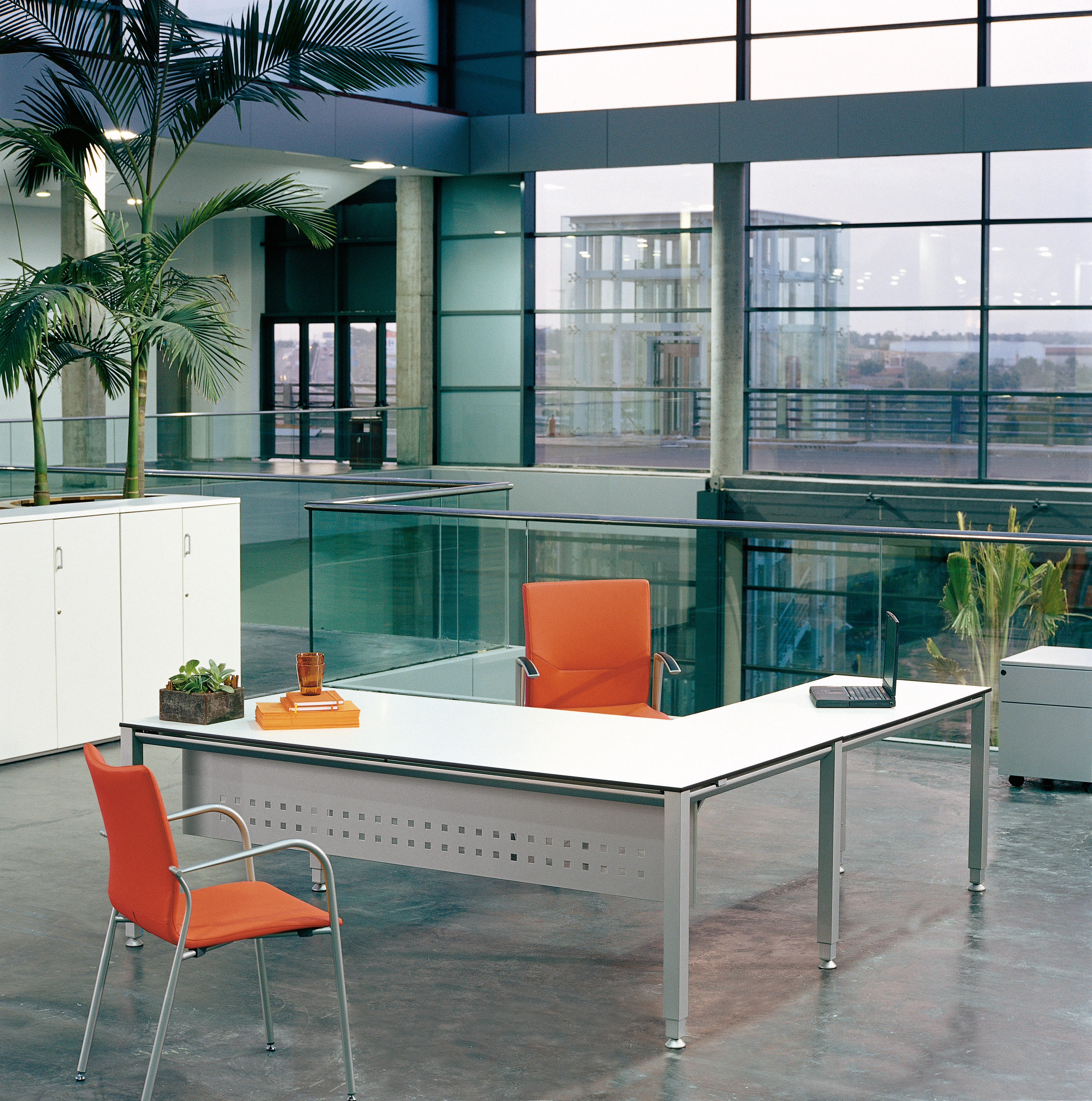 办公台|时尚大班台|办公家具|华体会体育官方在线官网家具|VITAL 行政桌系列